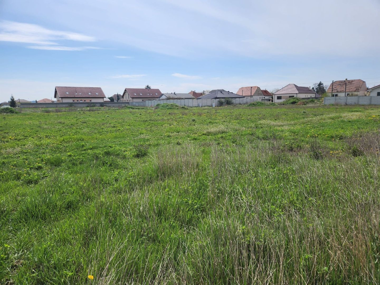 NOVÁ CENA! Stavebné pozemky v novovybudovanej lokalite!! Slovenská Nová Ves!!