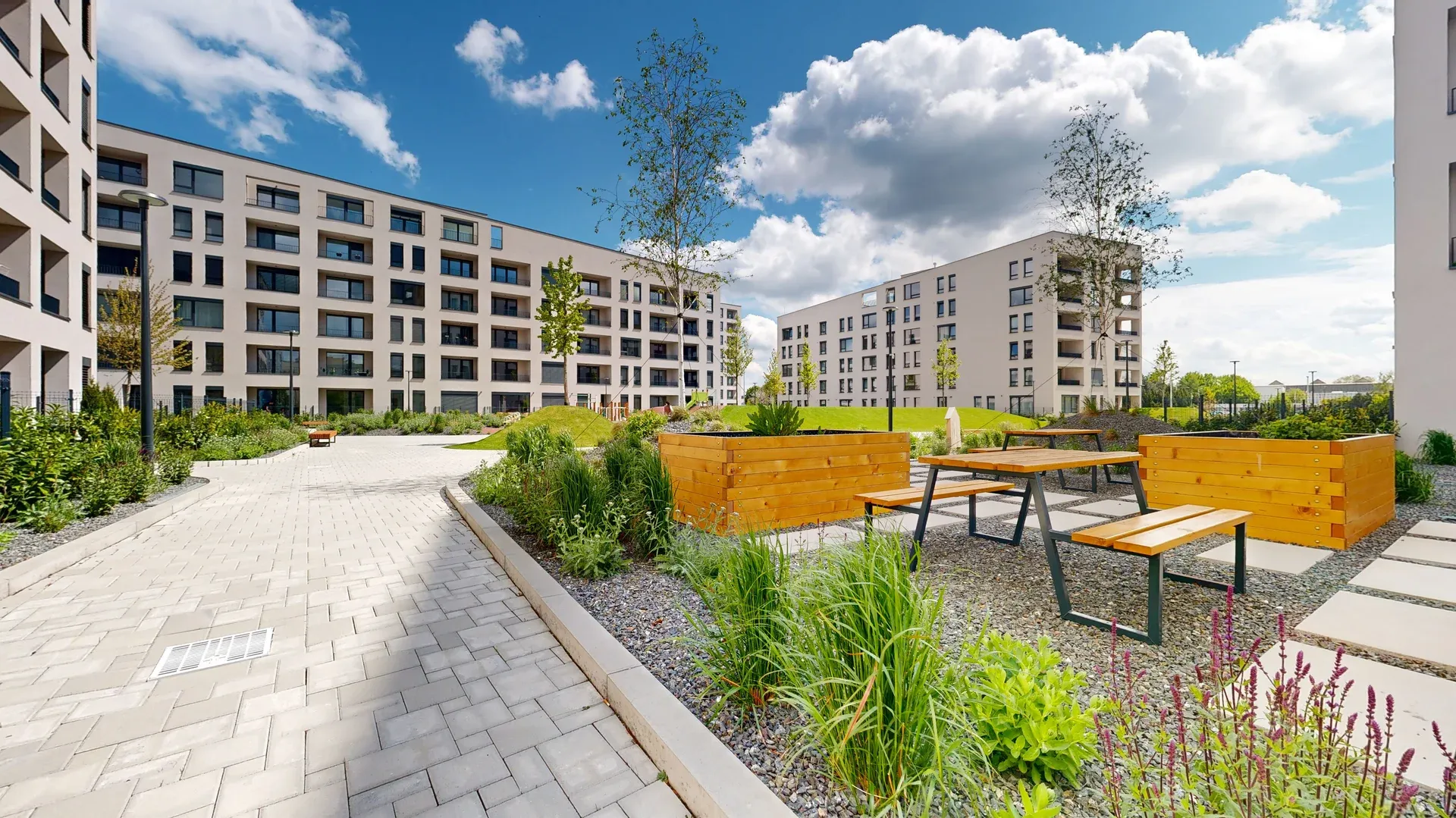 ZNÍŽENÁ CENA!!! JEDINEČNÝ 4-izb. byt s terasou v PROJEKTE PRÚDY