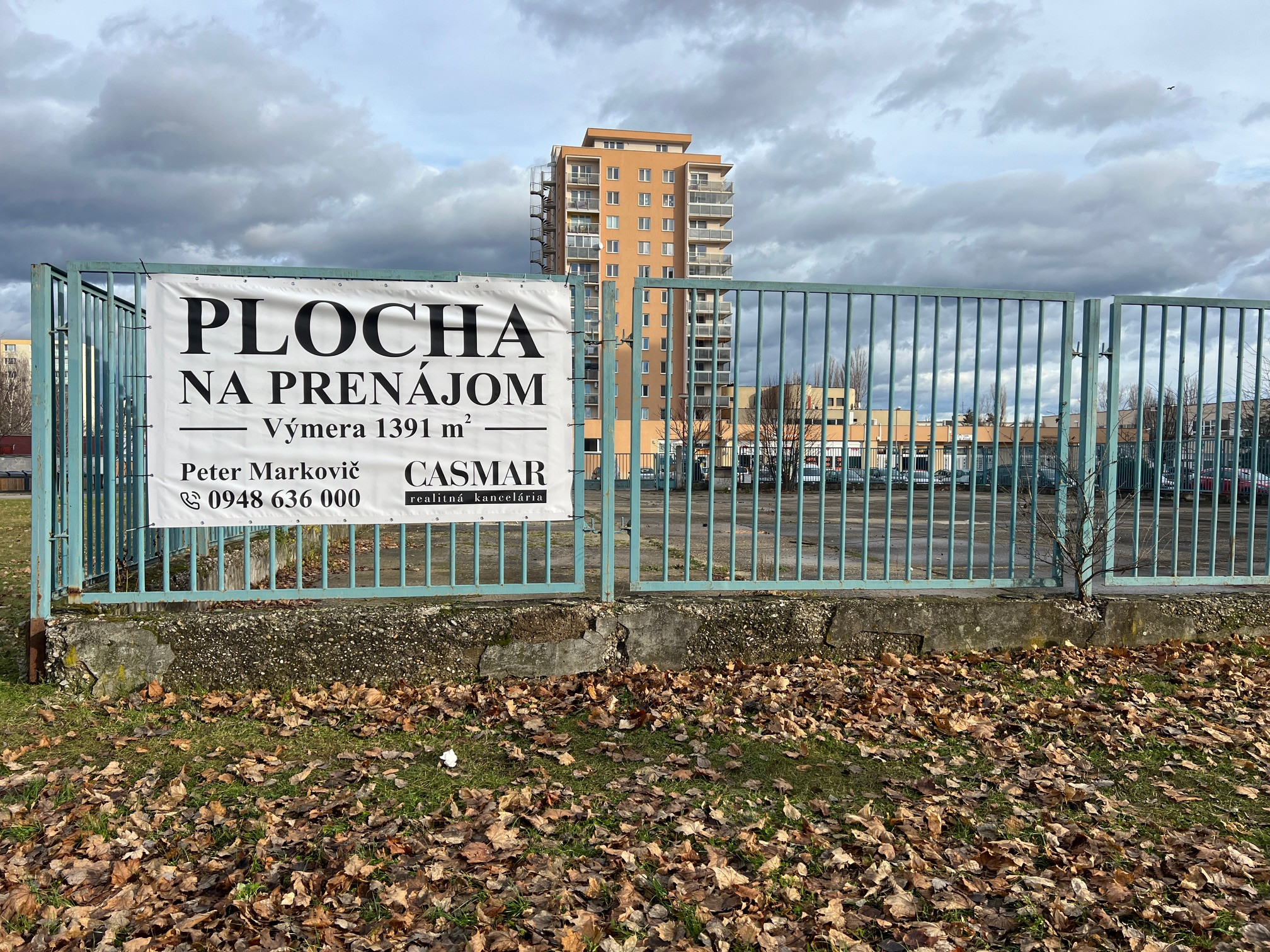 Prenájom pozemok na parkovanie/skladovanie - Mozartova ul.