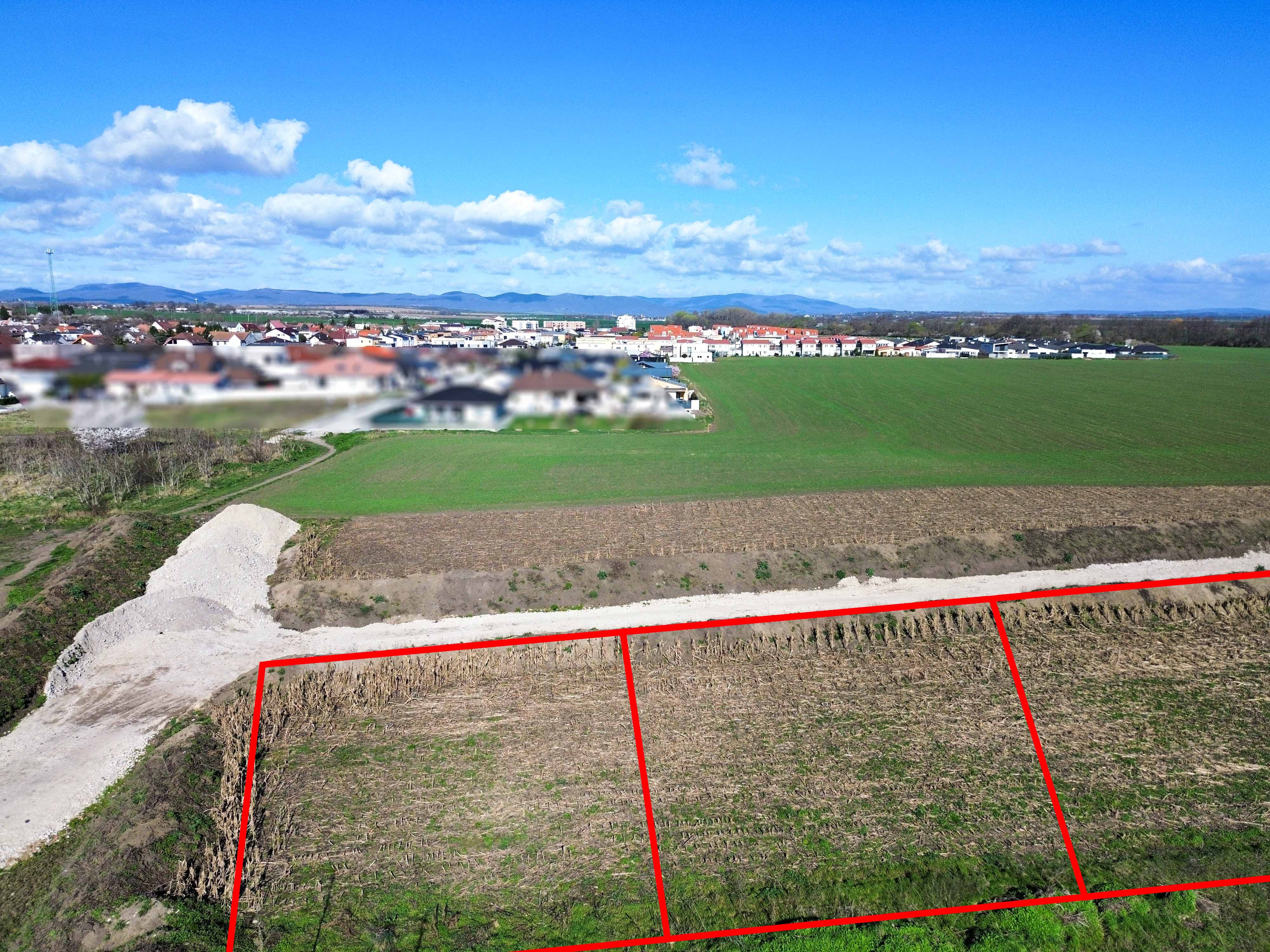 NA PREDAJ! Stavebné pozemky v obci Biely Kostol