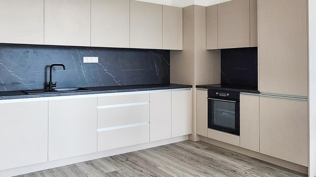 REZERVOVANÝ!!!Pekný 3izbový byt s kuchyňou a  garážovým státím v projekte Prúdy!!!