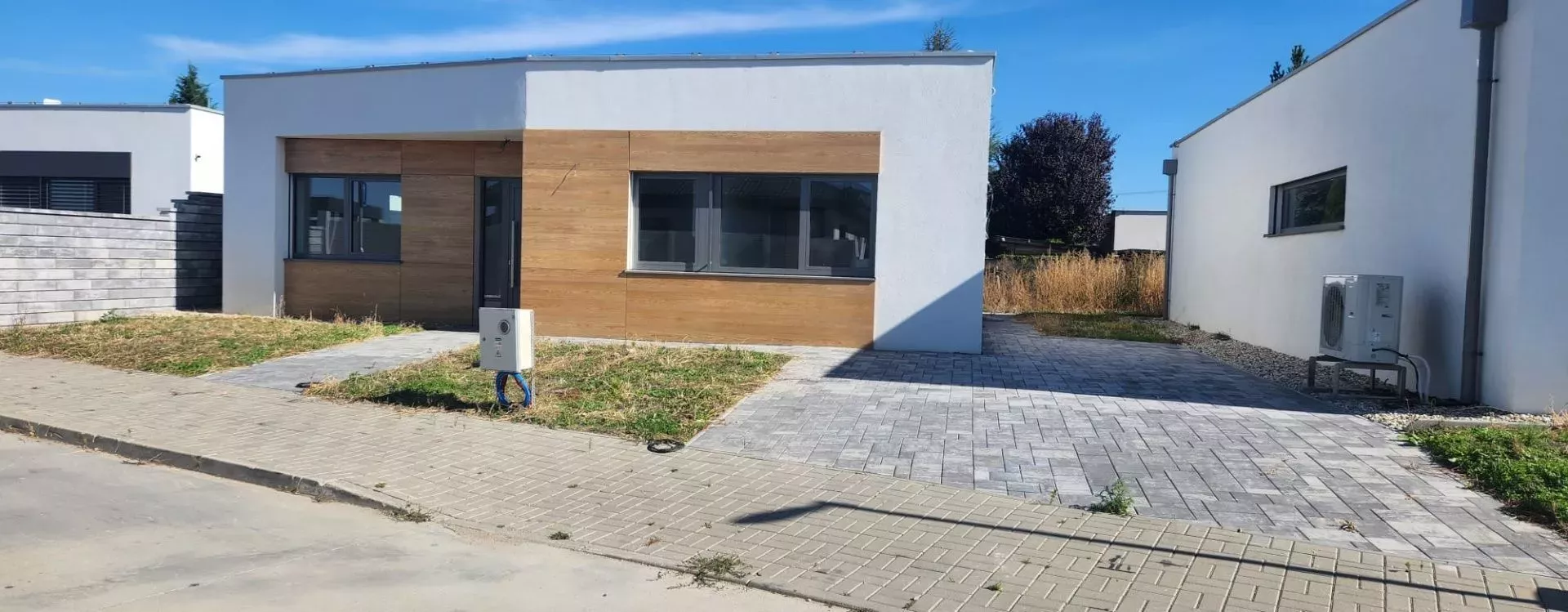 NOVOSTAVBY ZELENEČ-2-etapa moderných 4izb.rodinných domov !    Exkluzívne len u nás!!!