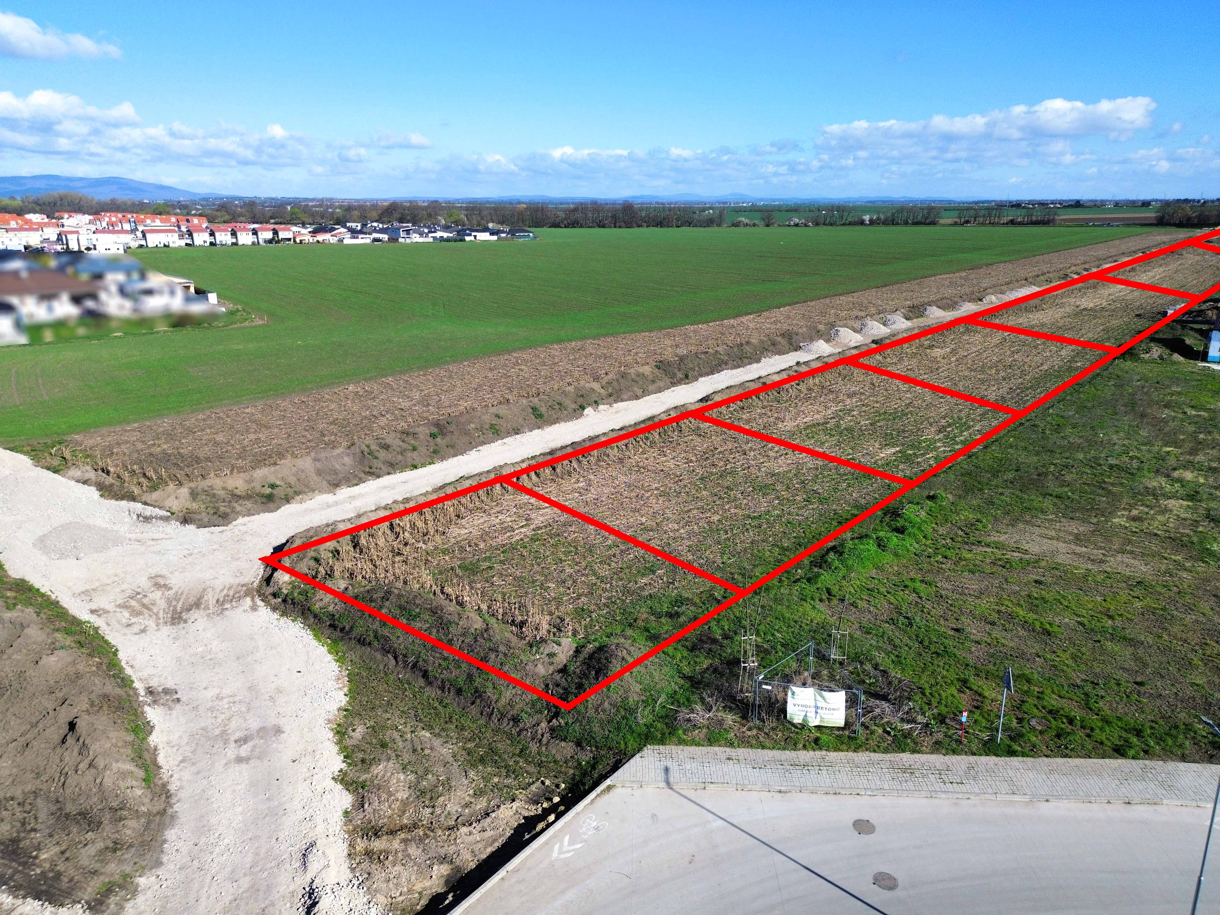 NA PREDAJ! Stavebné pozemky v obci Biely Kostol