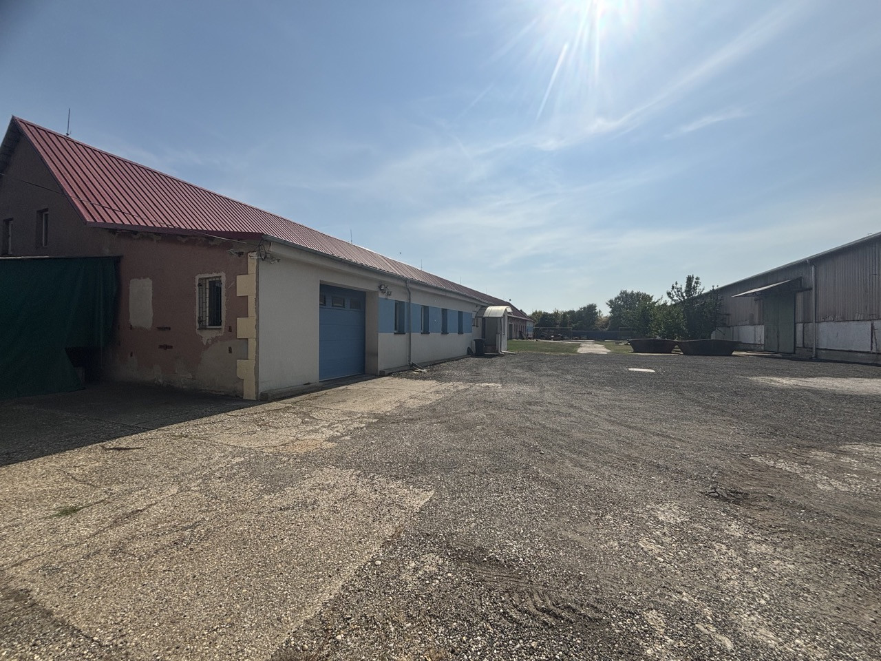 !NA PREDAJ! ZABEHNUTÁ STROJÁRENSKÁ FIRMA SO ZARIADENÍM