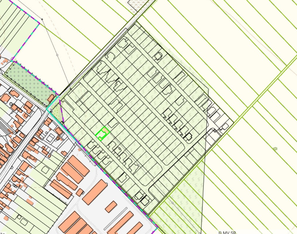 NA PREDAJ!!! STAVEBNÝ POZEMOK SO STAVEBNÝM POVOLENÍM A PROJEKTOVOU DOKUMENTÁCIOU