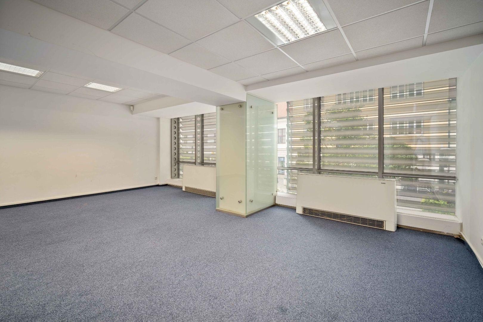 Na prenájom obchodné priestory na pešej zóne v centre mesta