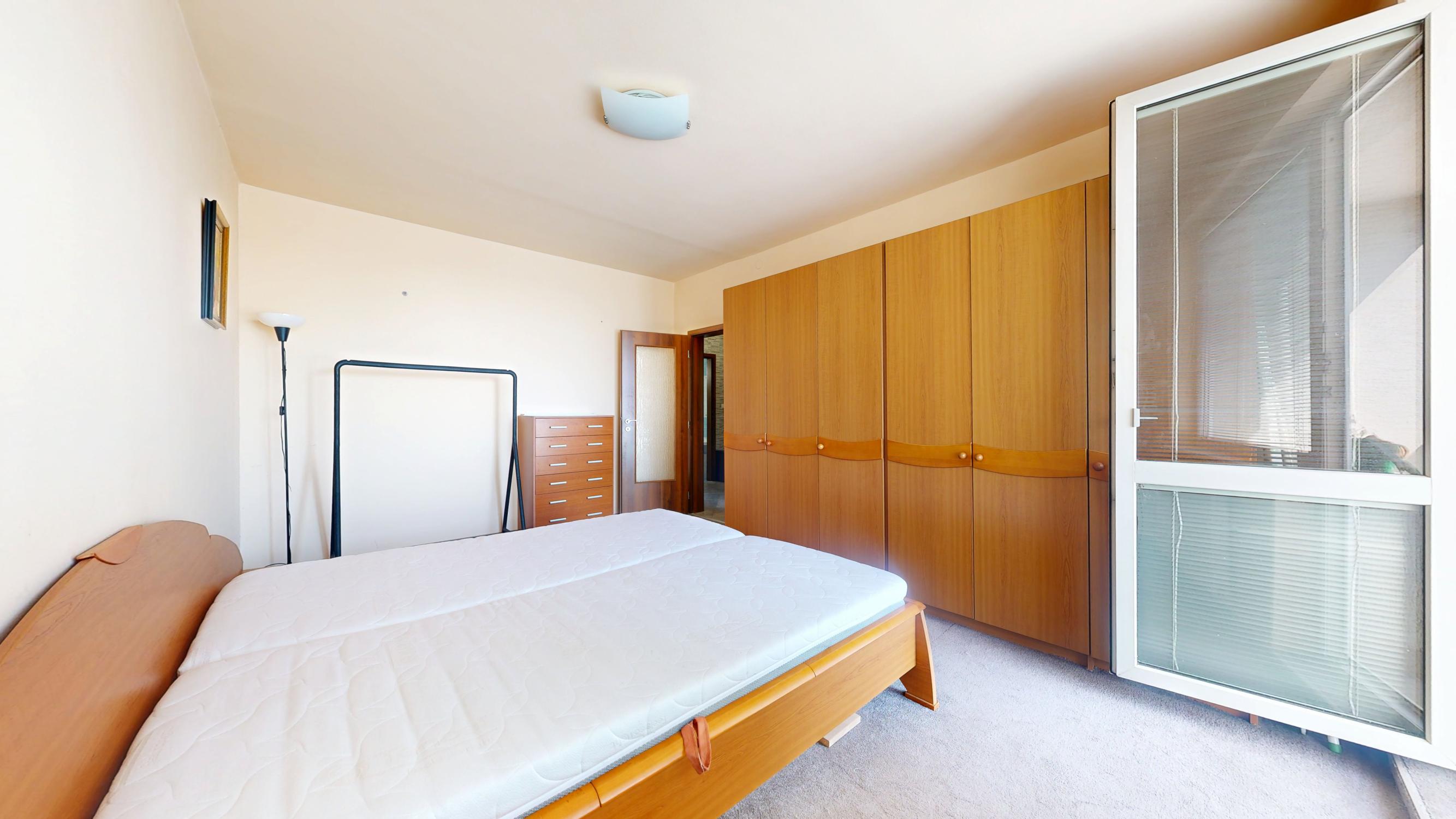 REZERVOVANÝ!🏡 Predaj zariadeného 3-izbového bytu po kompletnej rekonštrukcii s loggiou na Nerudovej ulici v Trnave