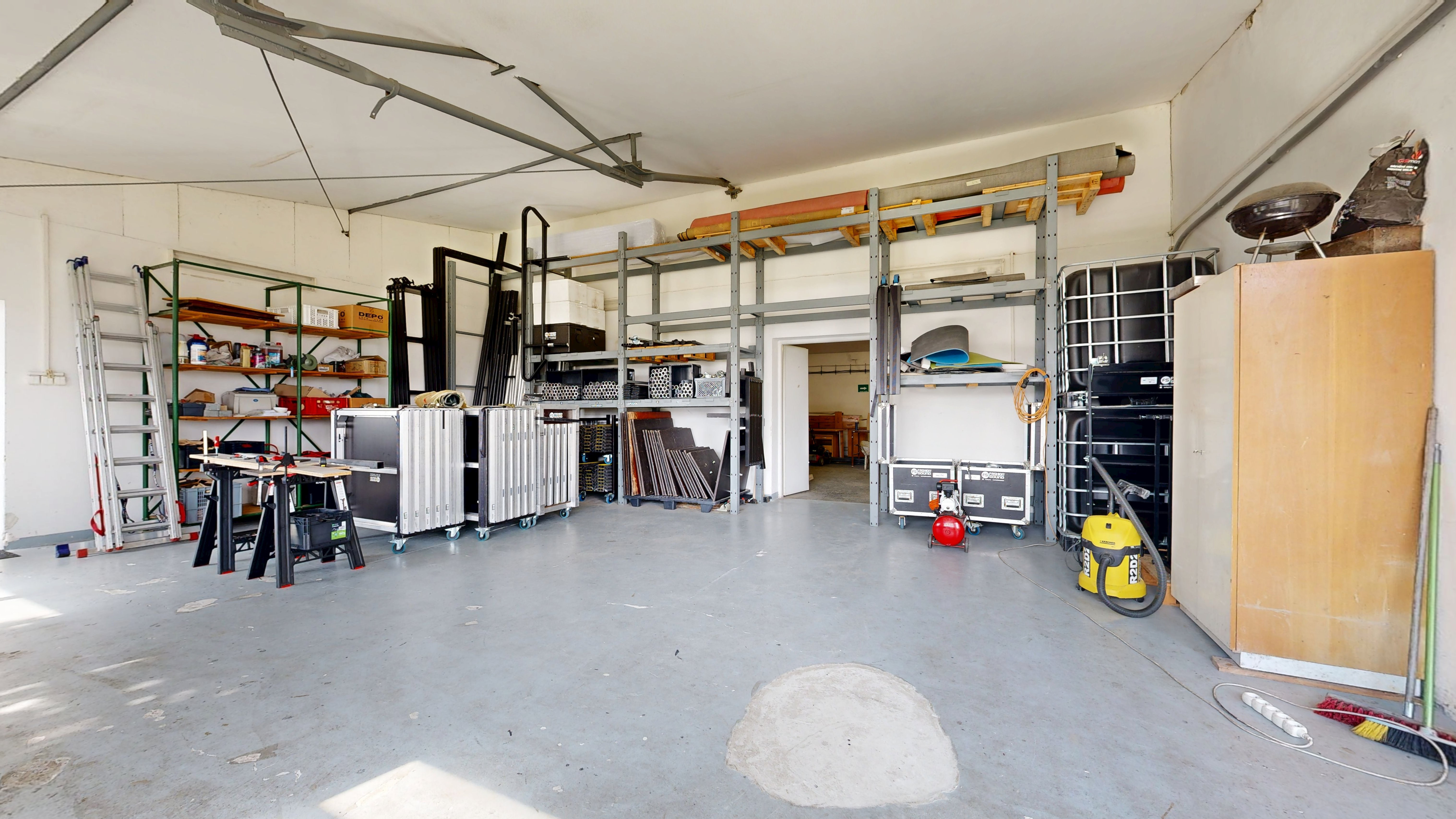 🏭 Na predaj priemyselná hala na okraji mesta Trnava – pozemok 2 500 m²