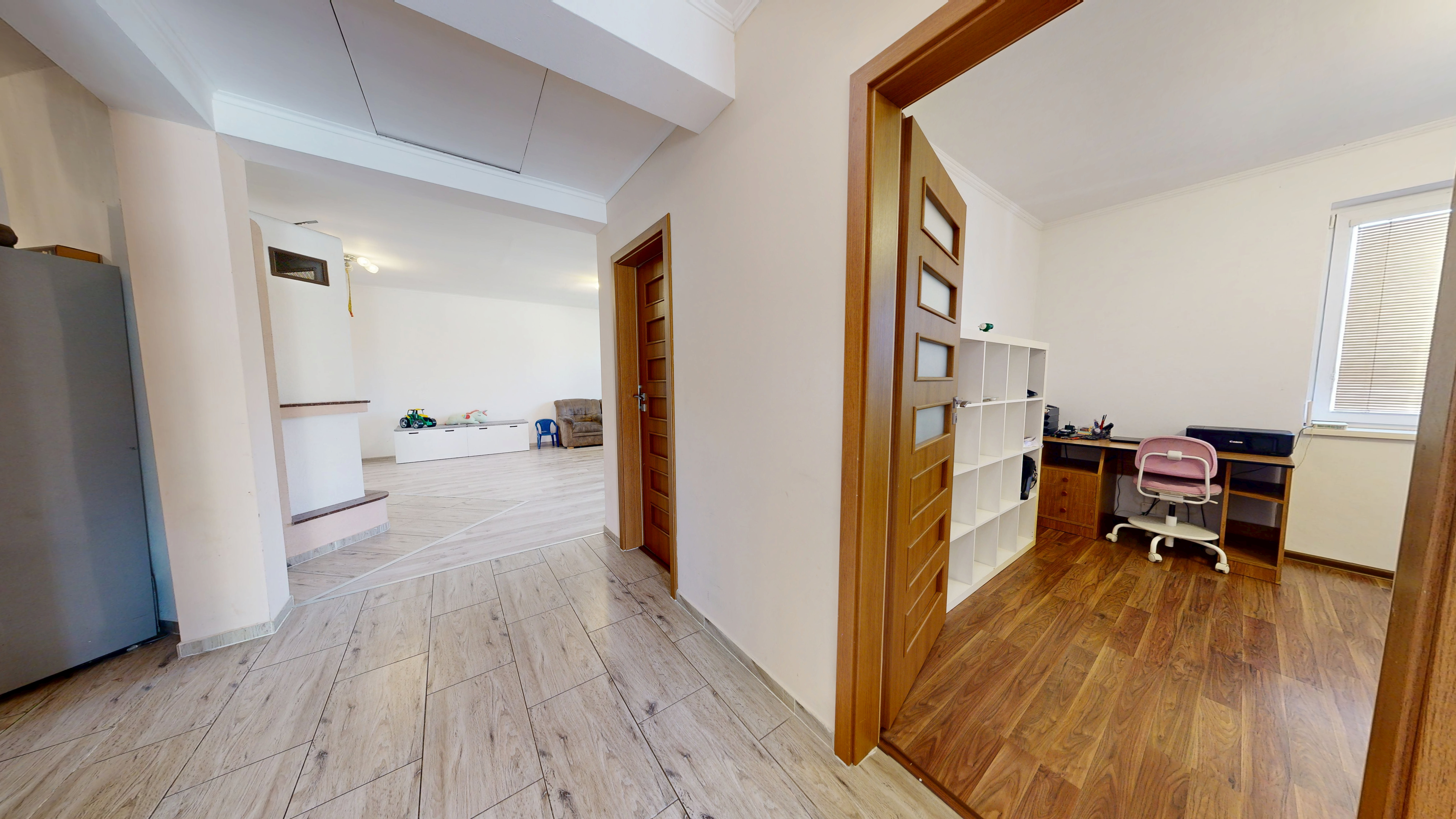 Na predaj 4-izbový bungalov s garážou a krytou terasou – Hrubý Šúr