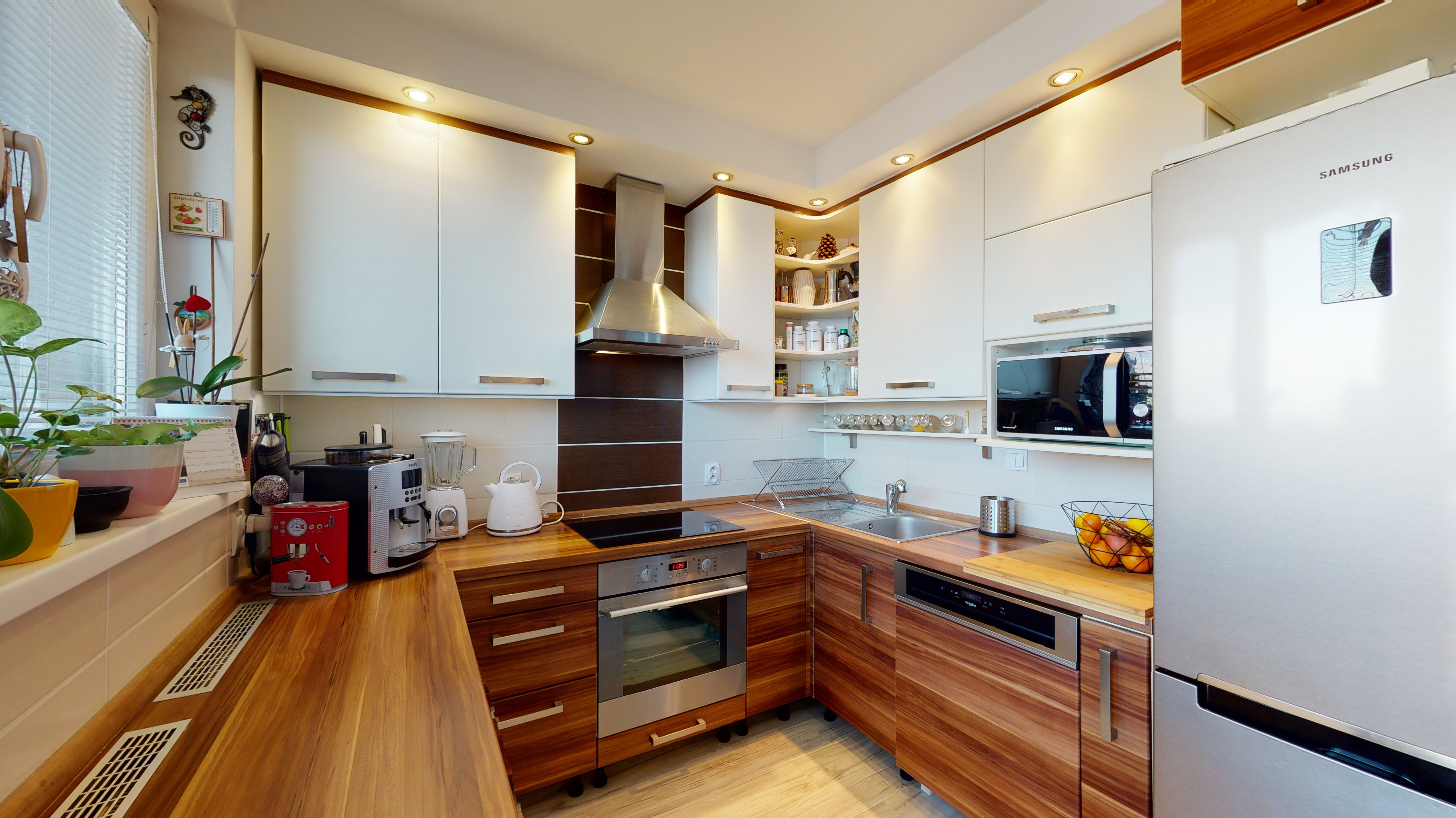 EXKLUZÍVNE / 3-izbový mezonet s dvomi loggiami Senec