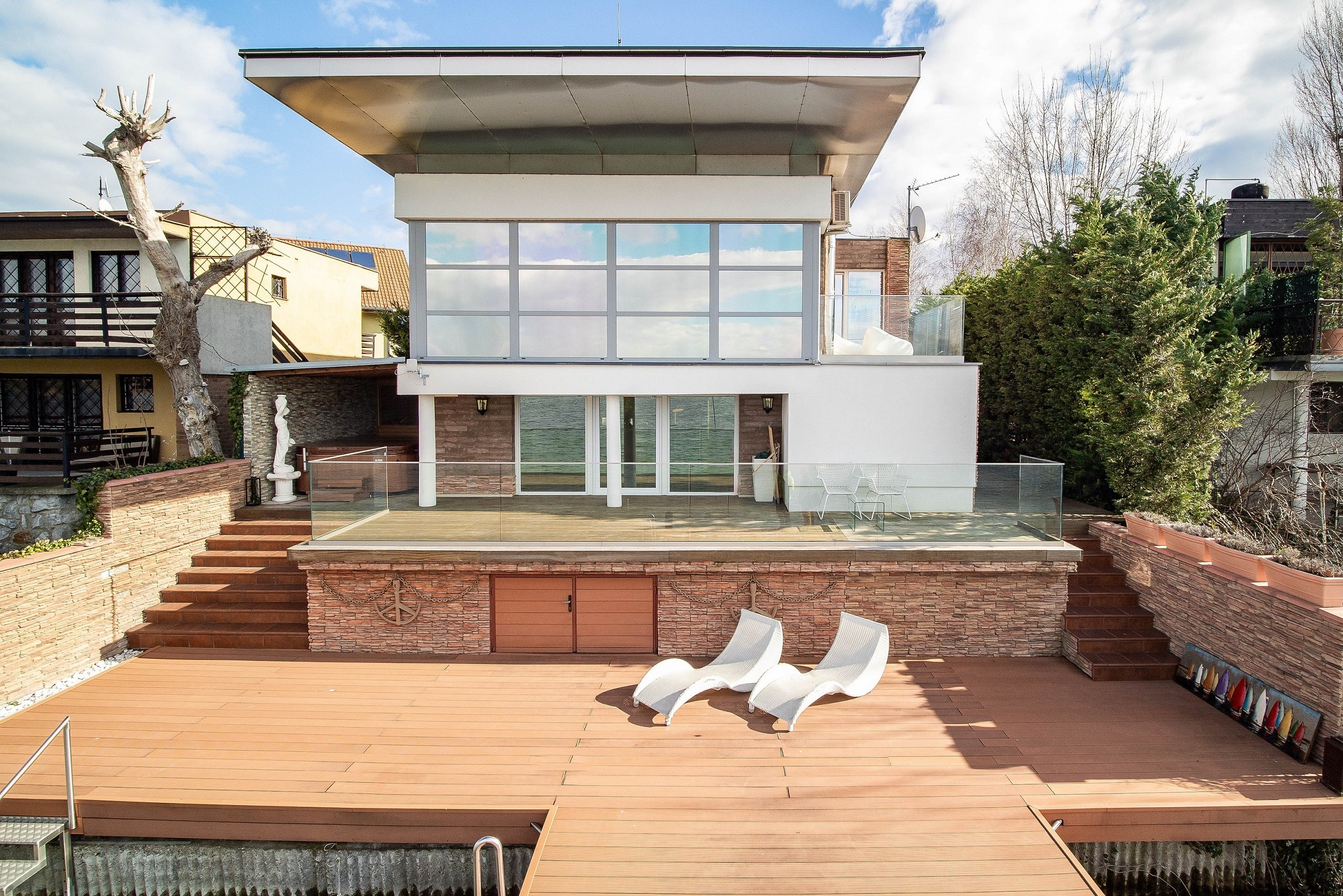 LUXUSNÁ Celoročne obývateľná chata SLNEČNÉ JAZERÁ