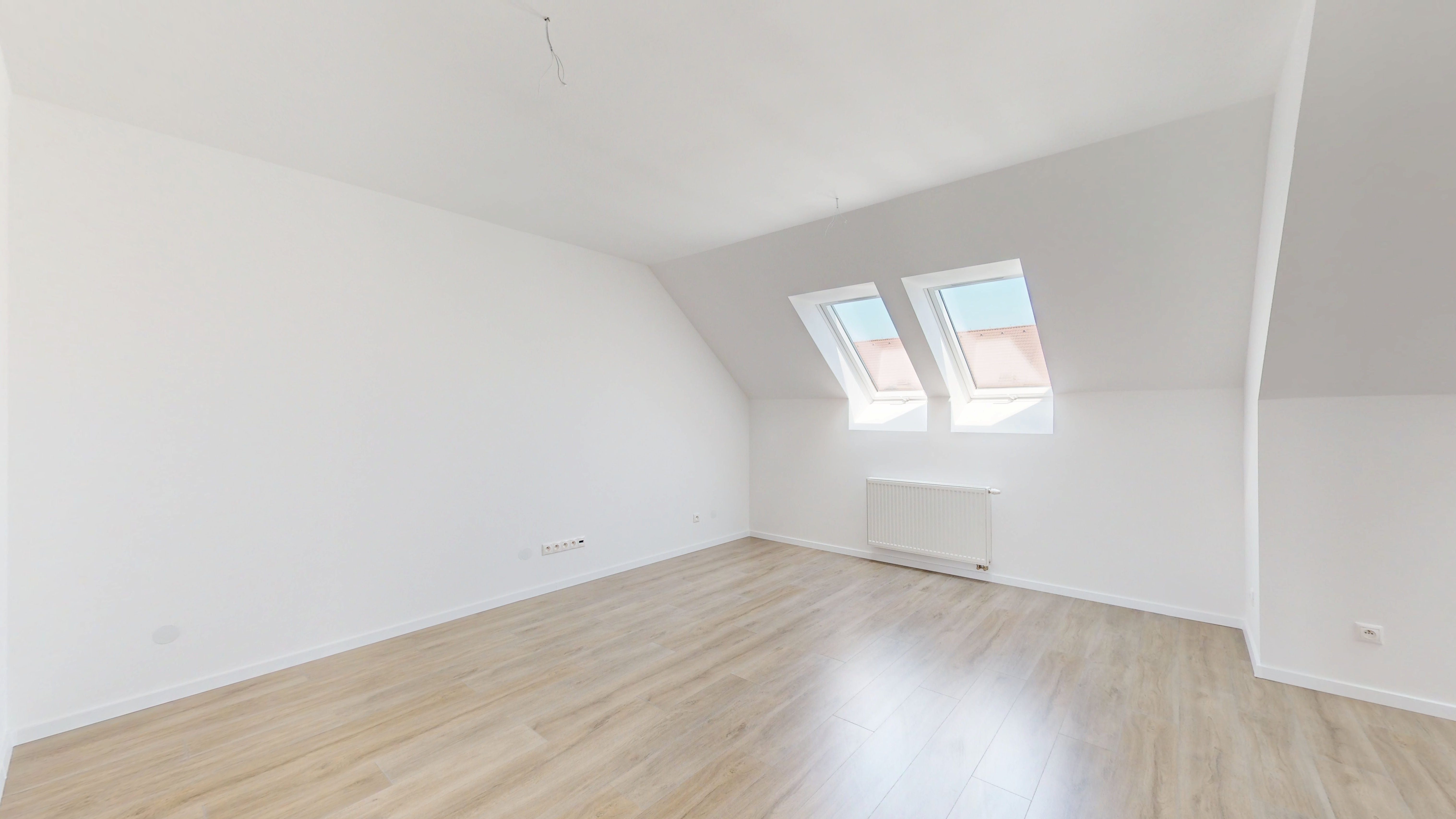 Polianky / B6412 / 2-izbový byt s loggiou