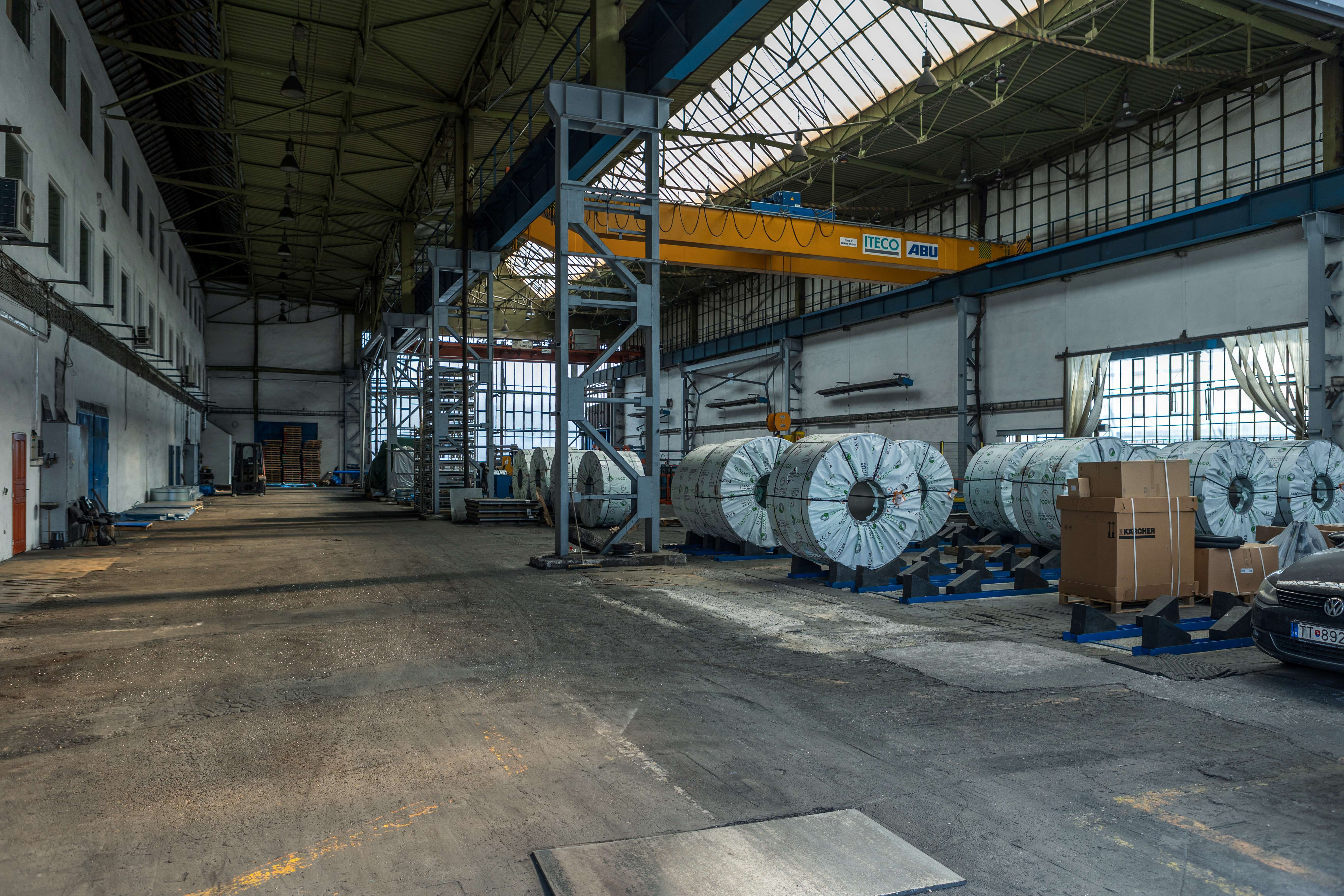 🏭 Na predaj priemyselná hala v Trnave – výroba / sklad / logistika