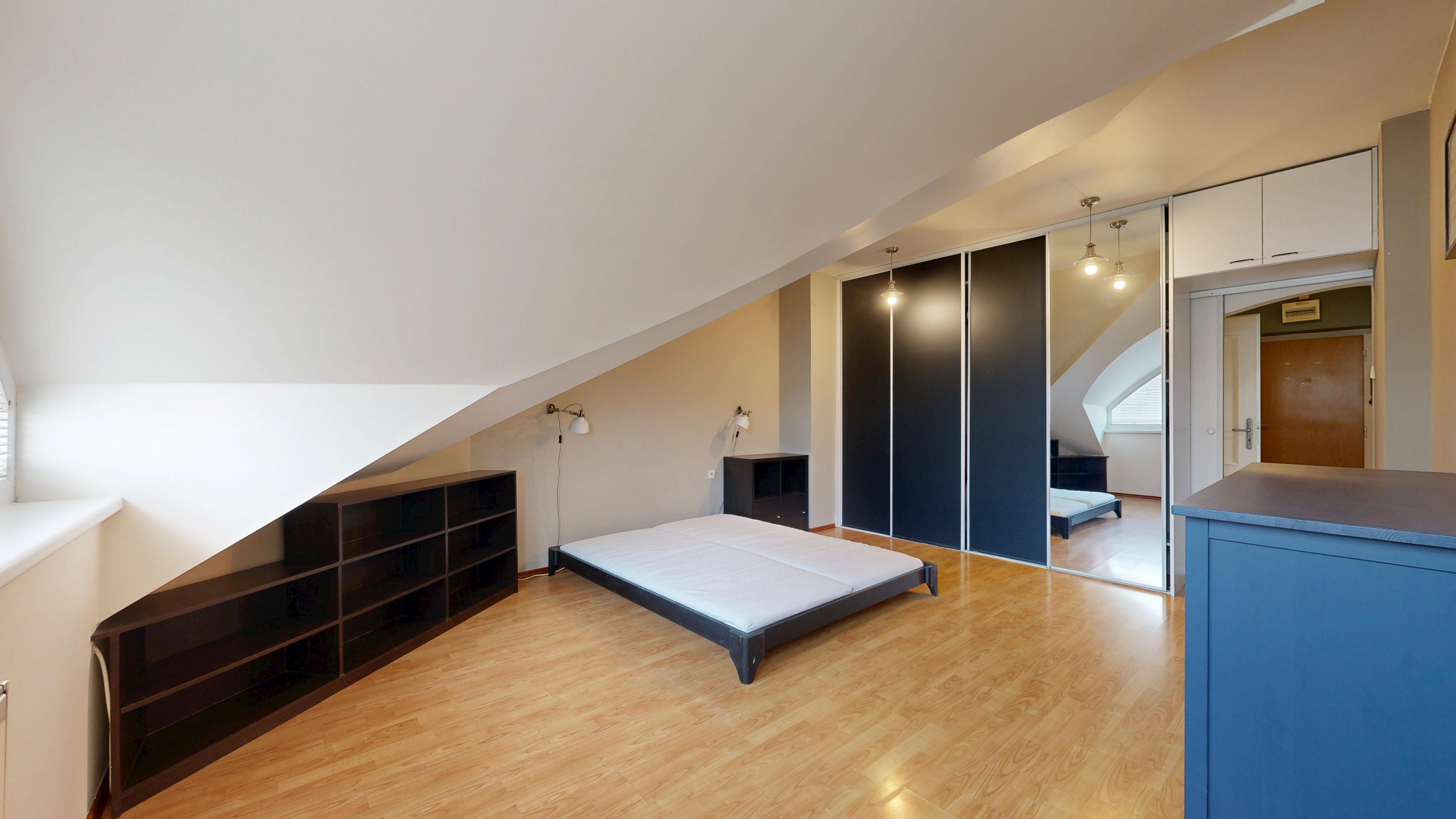 REZERVOVANÉ! 2 IZBOVÝ BYT - ŠTUDENTSKÁ - TRNAVA