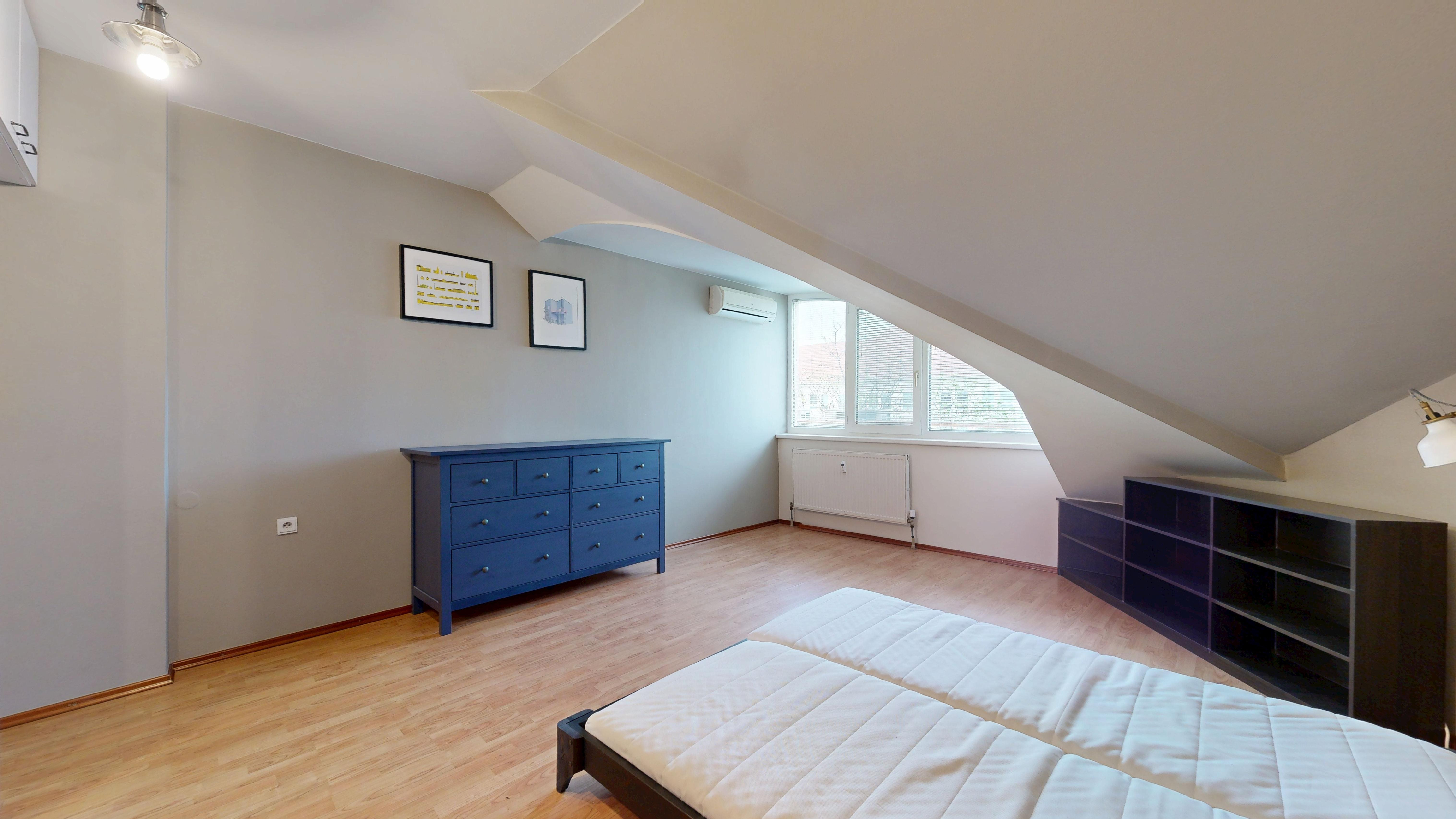 REZERVOVANÉ! 2 IZBOVÝ BYT - ŠTUDENTSKÁ - TRNAVA