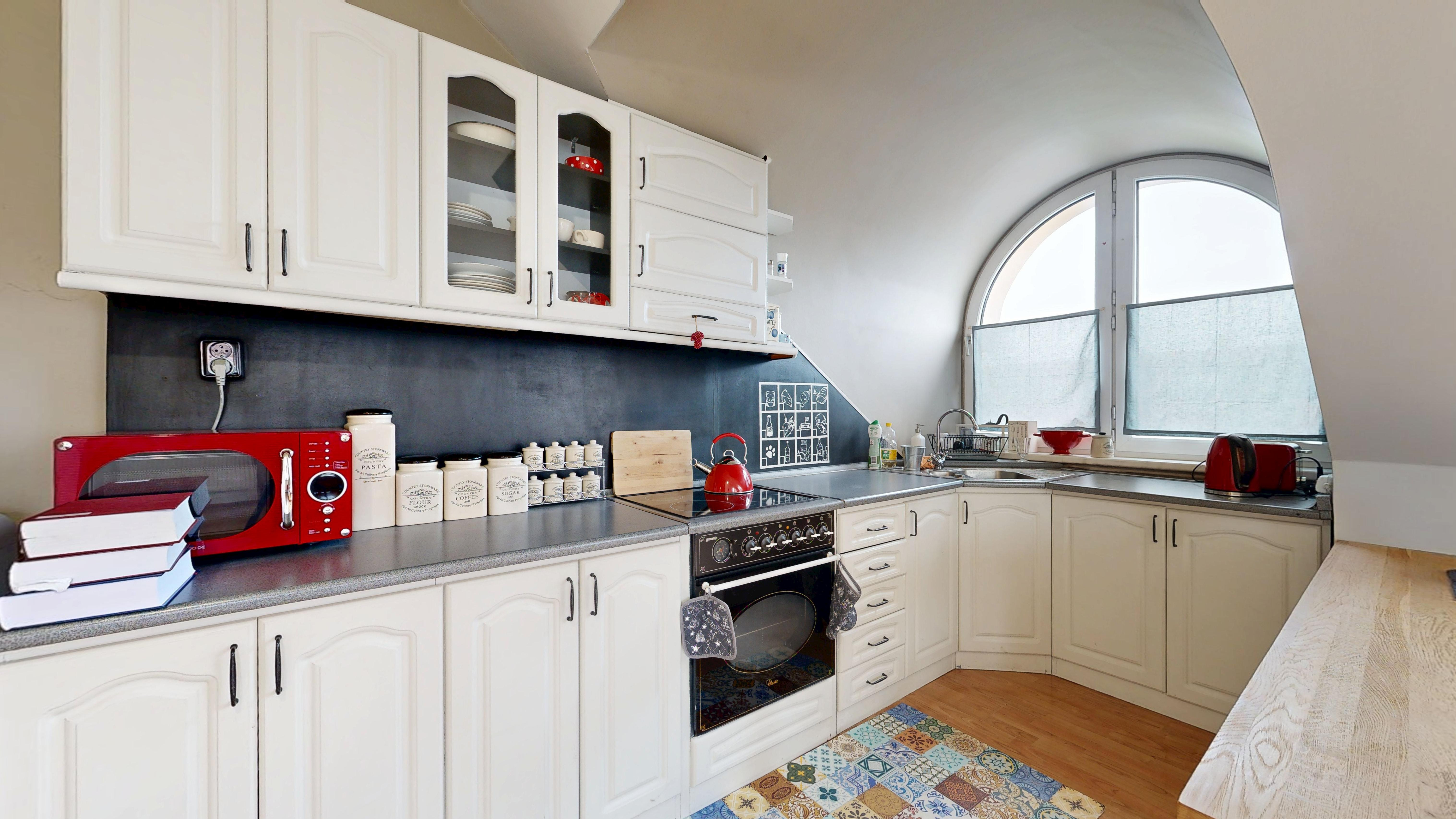 REZERVOVANÉ! 2 IZBOVÝ BYT - ŠTUDENTSKÁ - TRNAVA