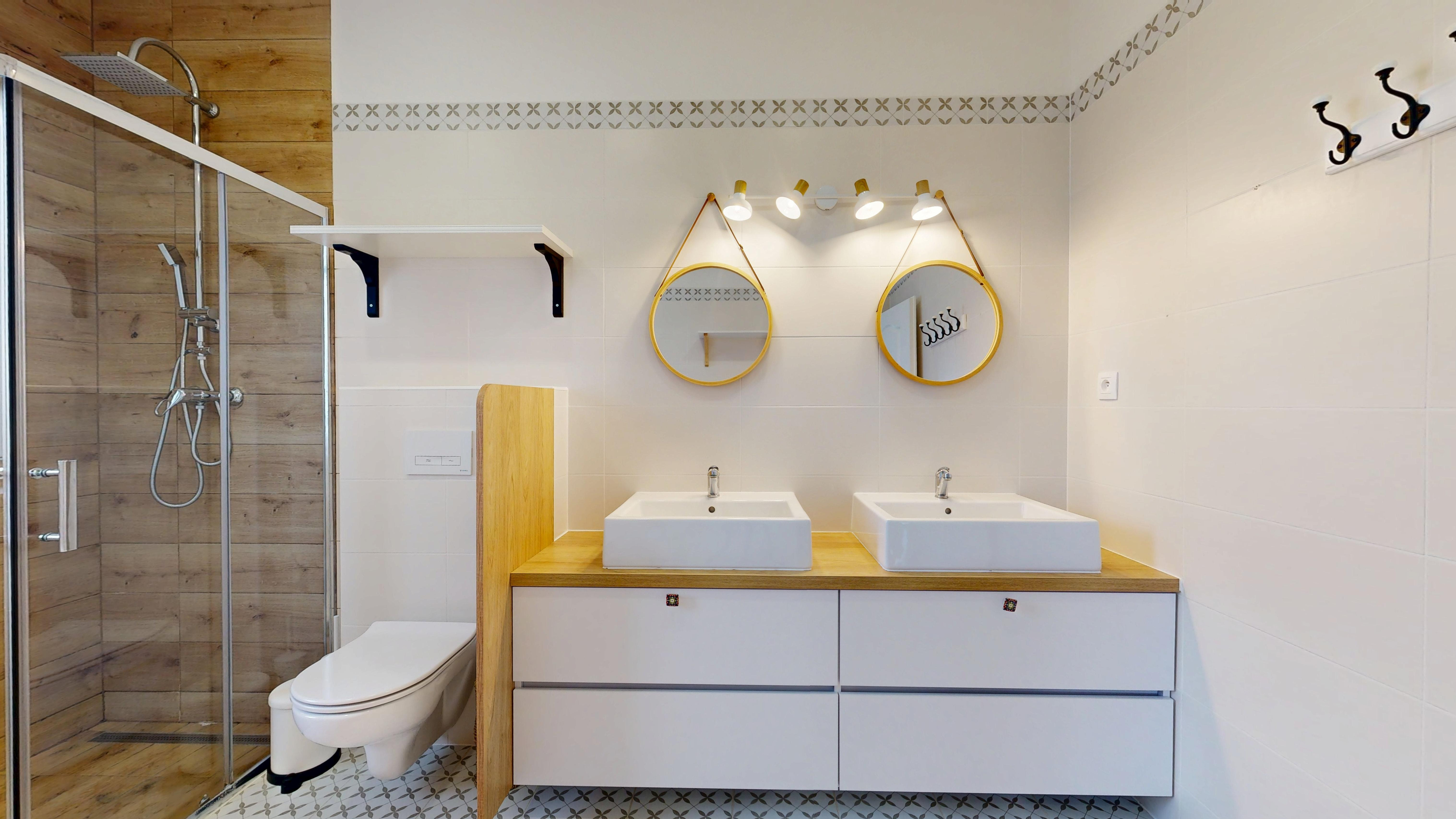 REZERVOVANÉ!! Moderný 4-izbový rodinný dom v tichej lokalite