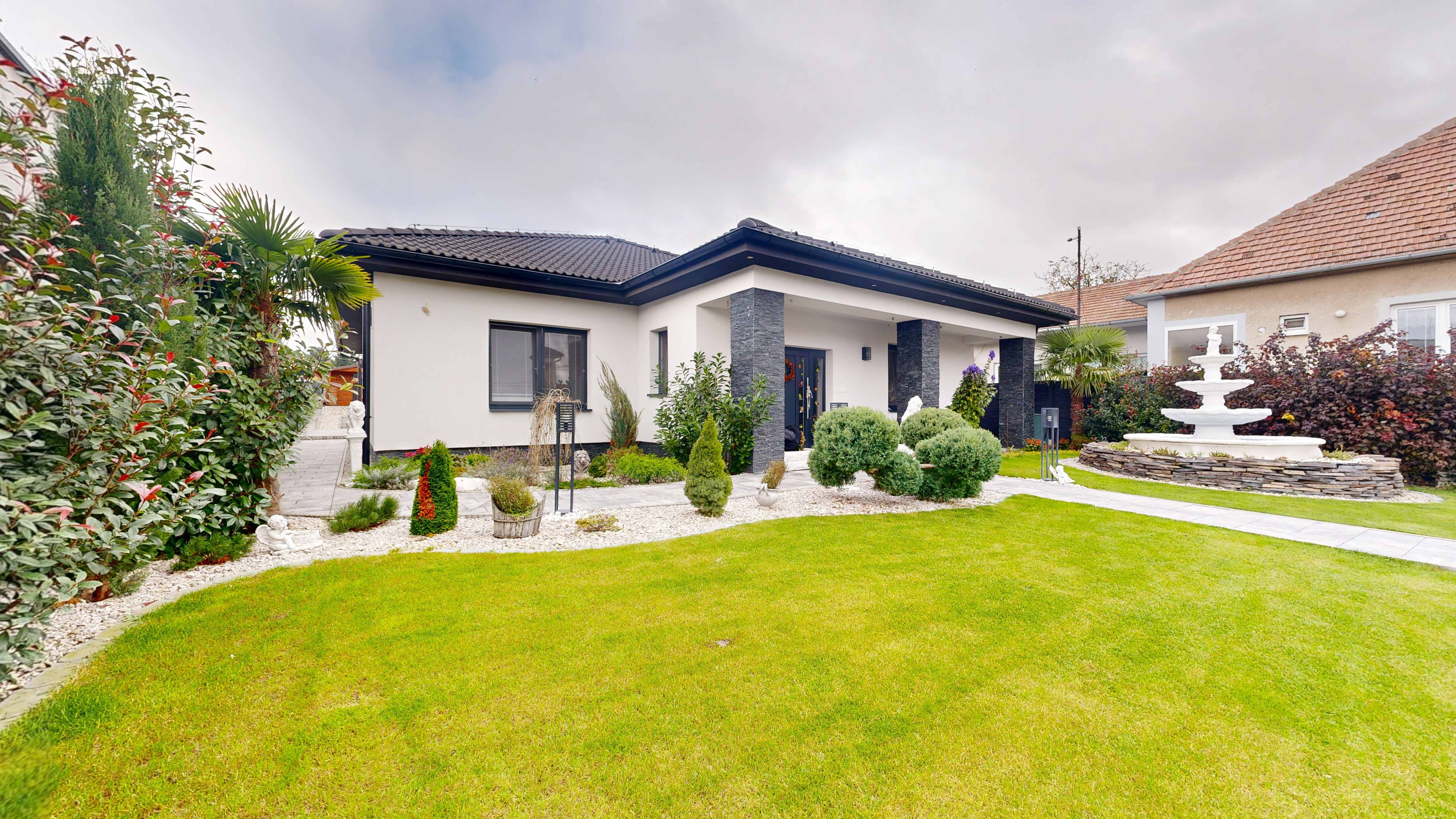 🏡 Nadštandardný 4-izbový rodinný dom s bazénom, zimnou terasou a veľkým pozemkom – Dvorníky