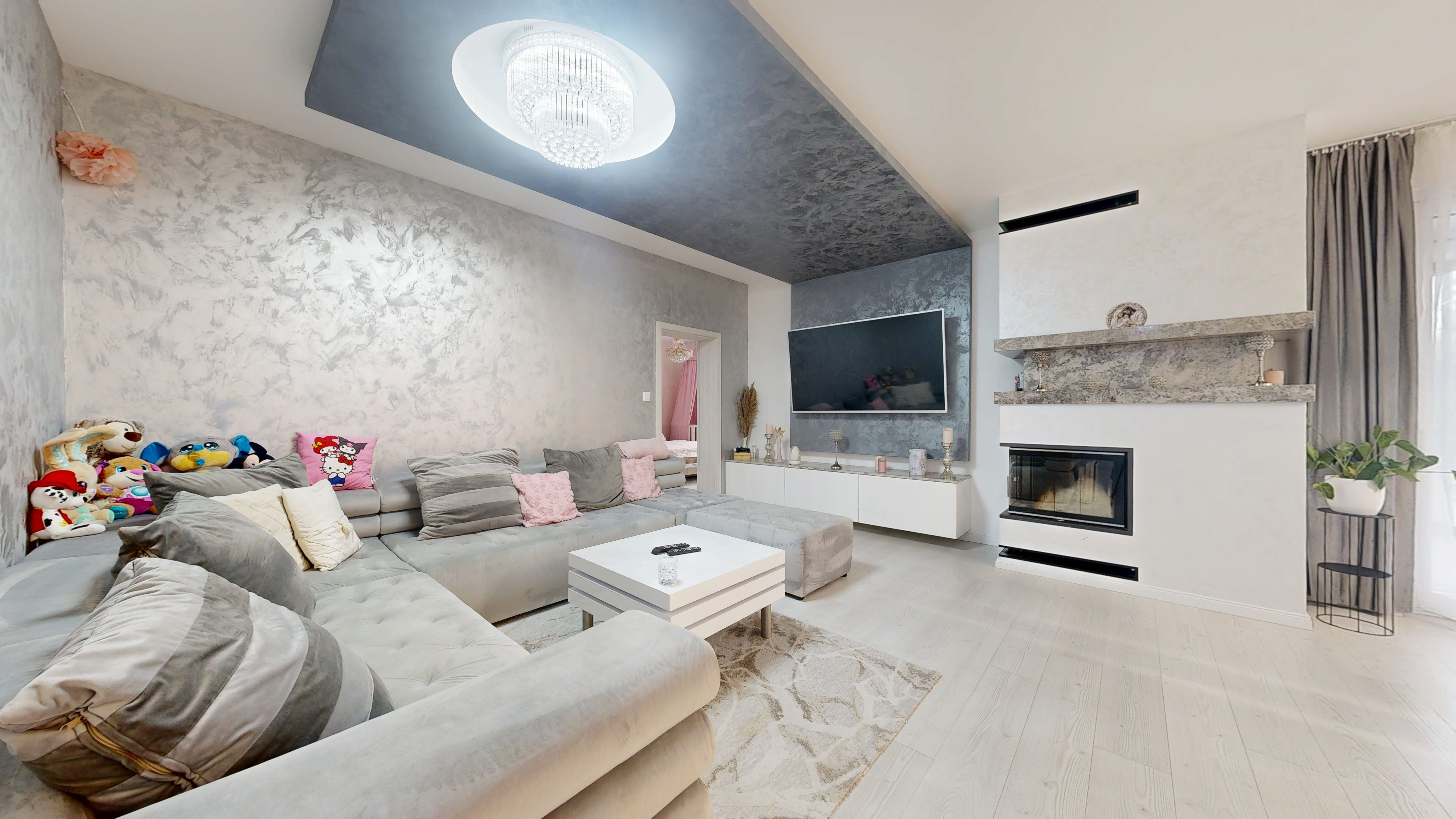 🏡 Nadštandardný 4-izbový rodinný dom s bazénom, zimnou terasou a veľkým pozemkom – Dvorníky