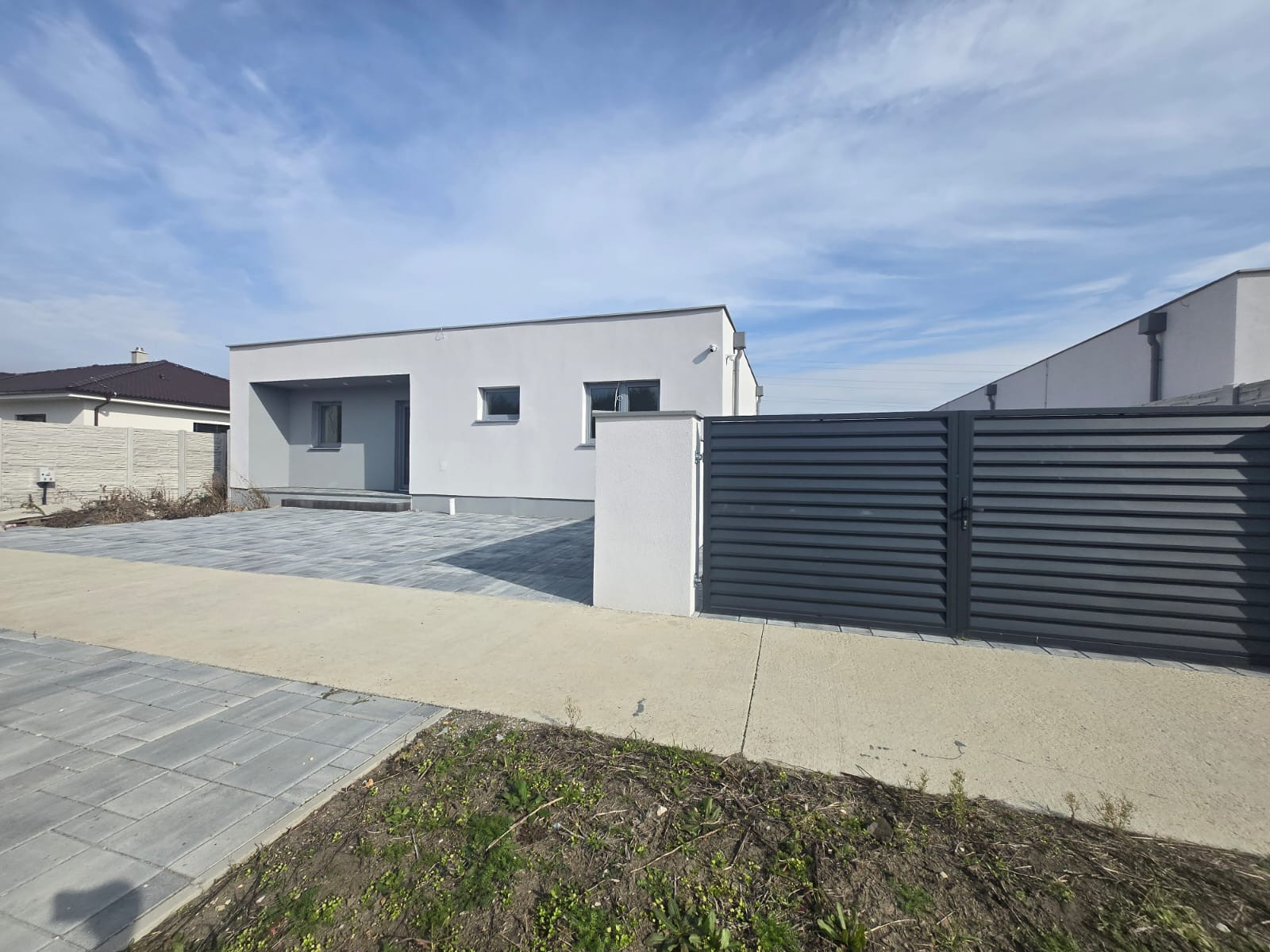 🏡 Na predaj – moderný 5-izbový rodinný dom v Galante (novostavba, pozemok 576 m²)