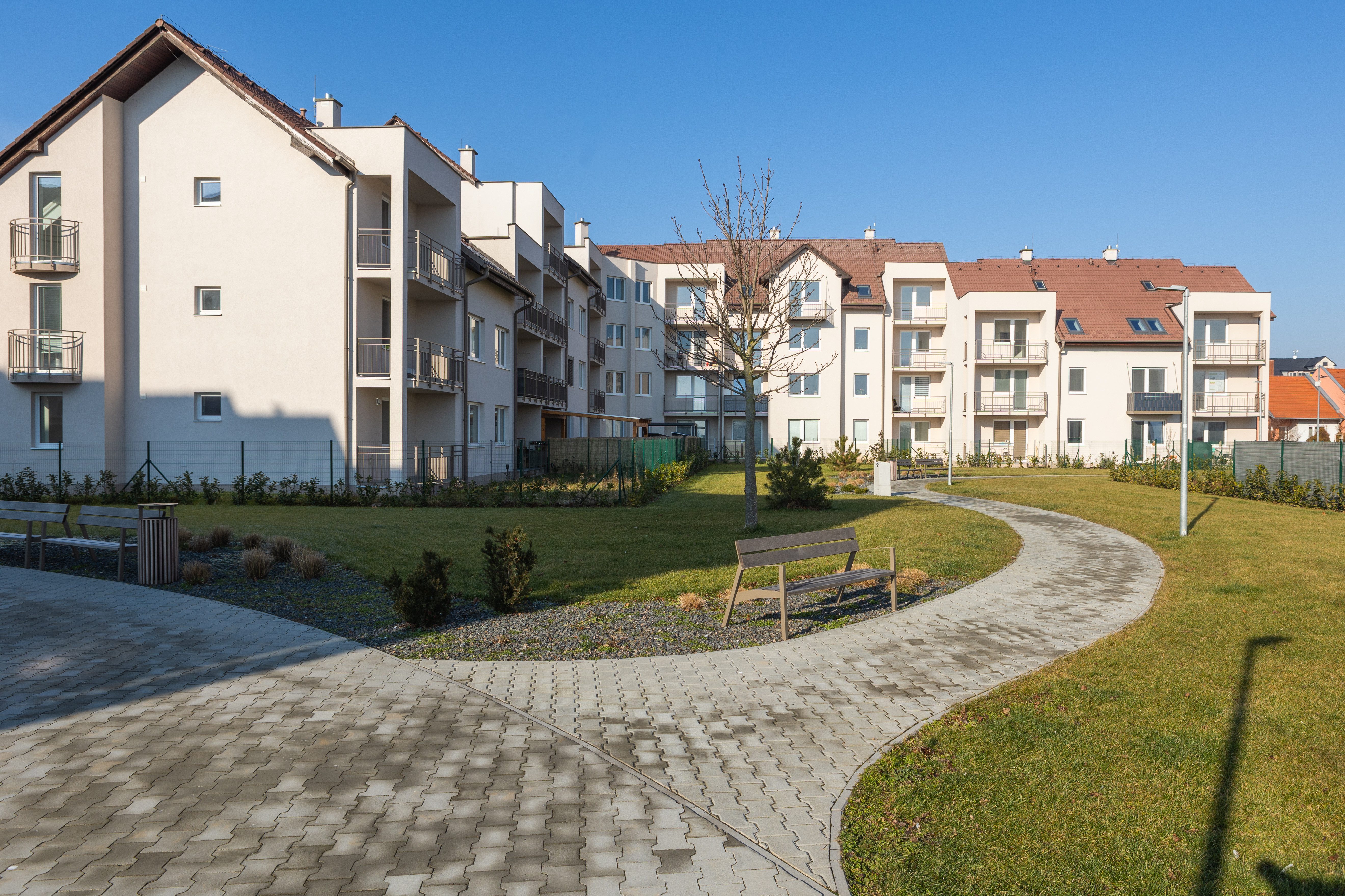 2-izbový byt s loggiou a balkónom v projekte Polianky – Zavar