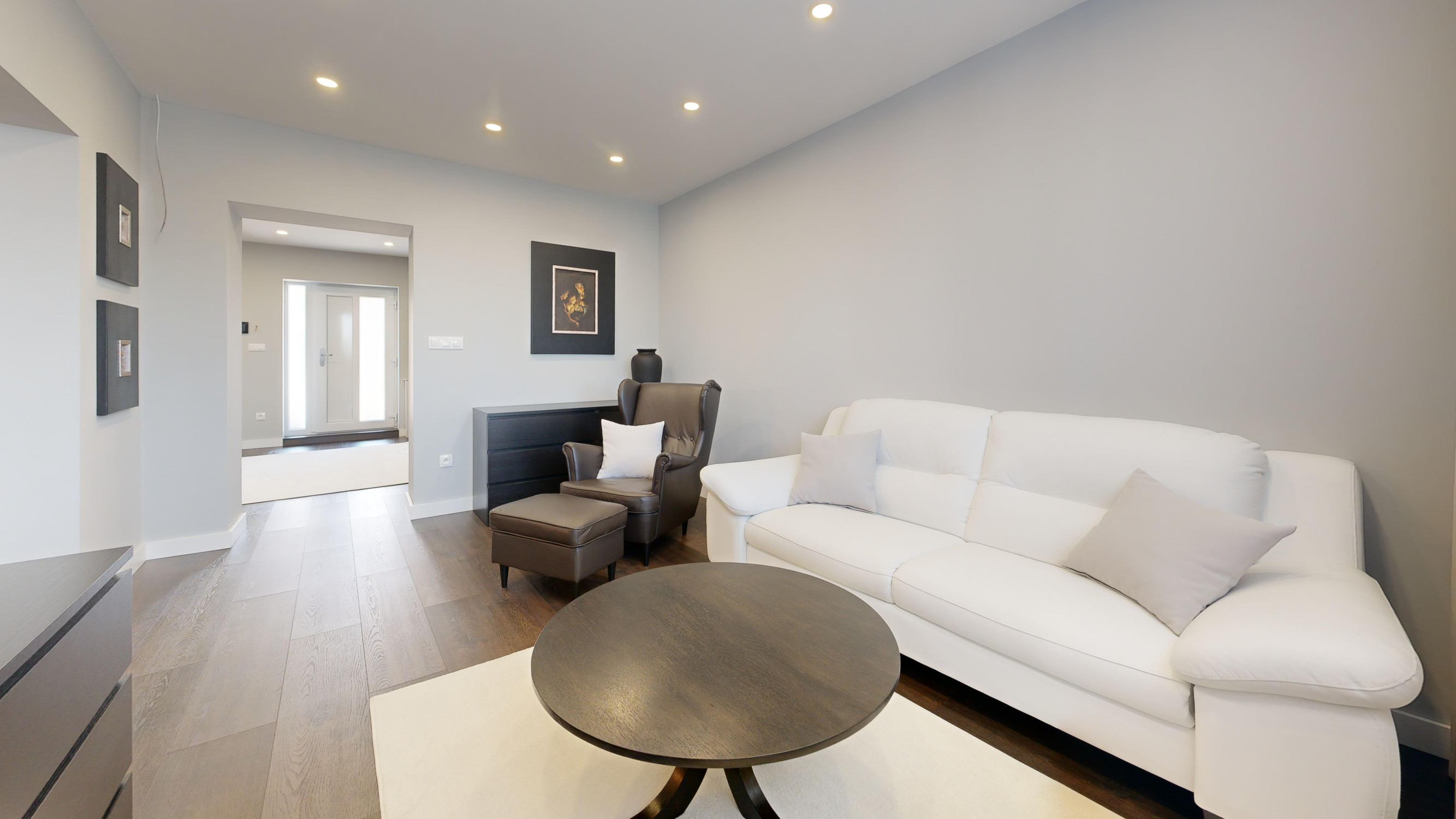 LUXUSNÝ DVOJPODLAŽNÝ RODINNÝ DOM V MODRANKE.