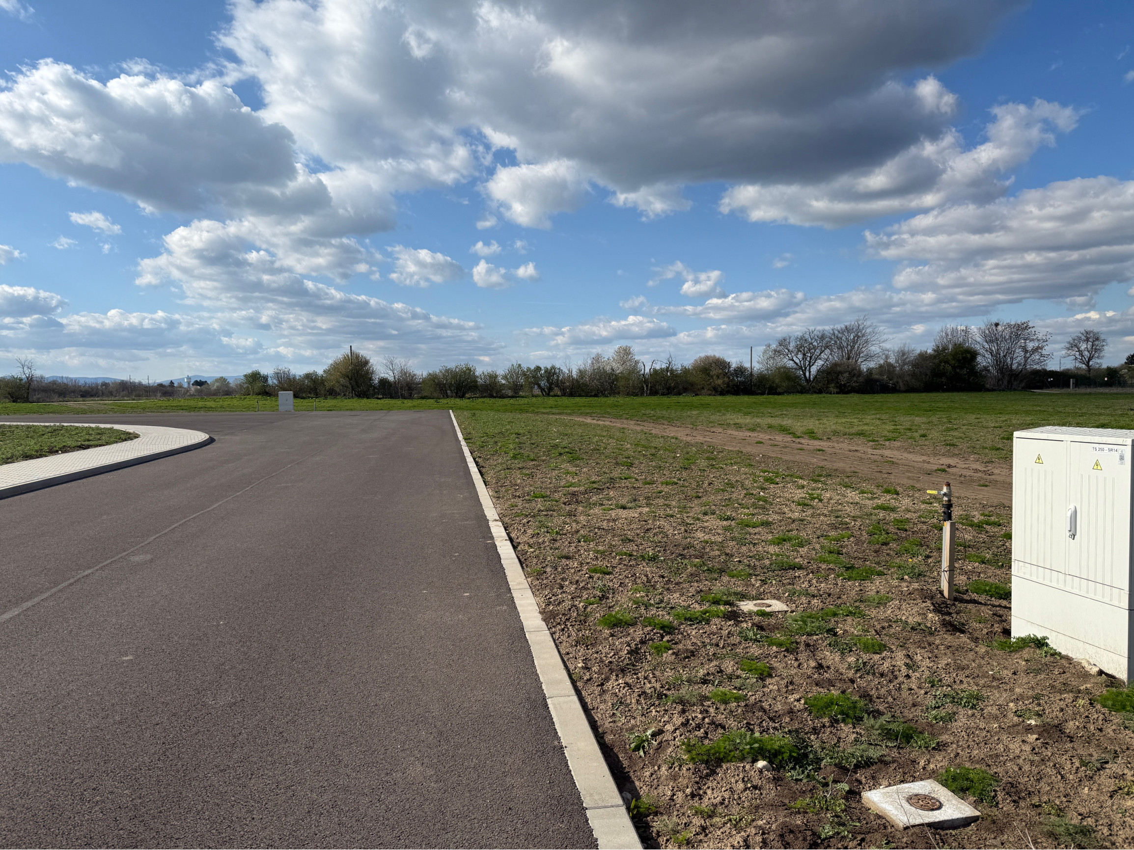 Predaj priemyselného pozemku v tesnej blízkosti Trnavy