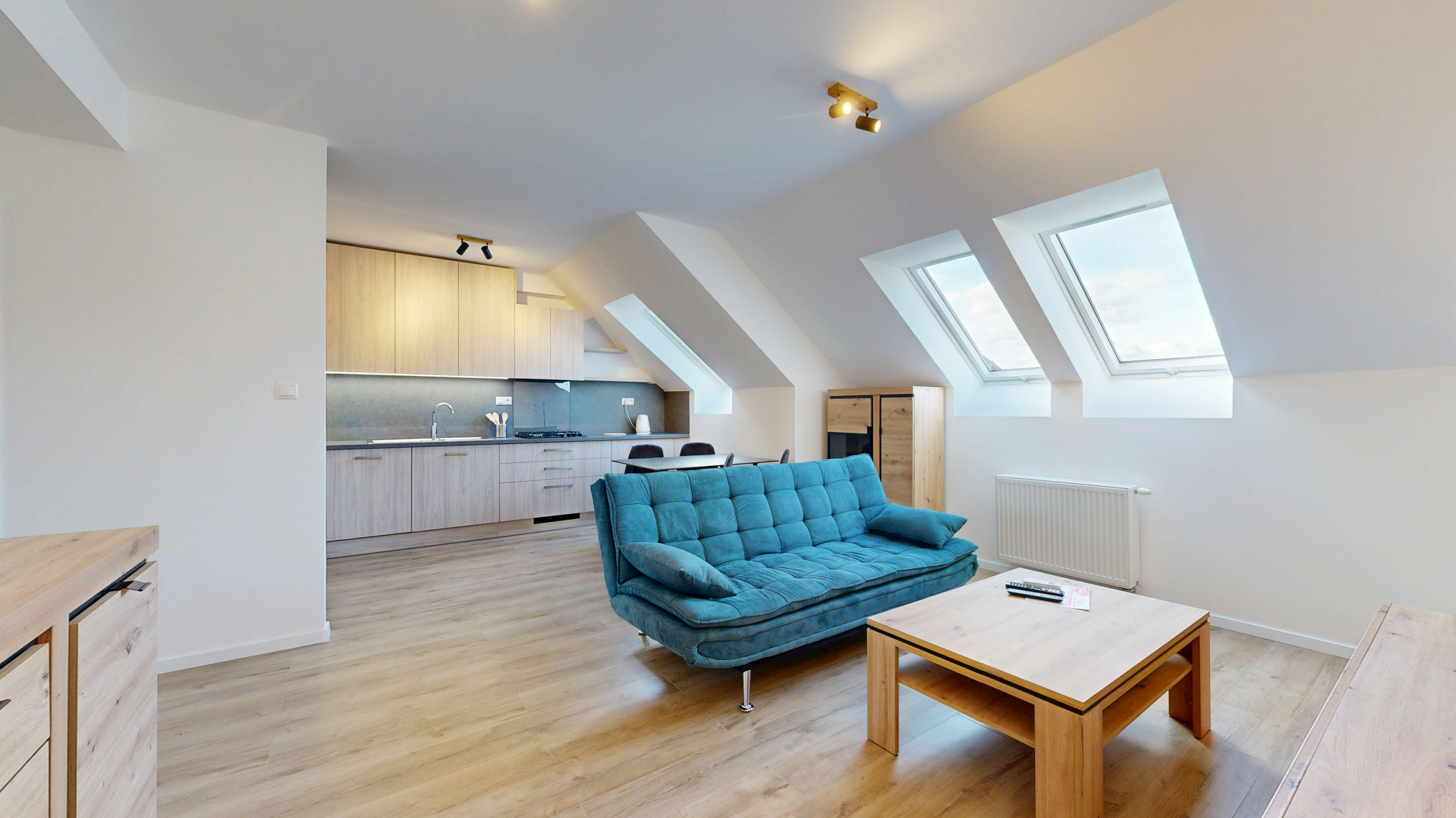 PRENÁJOM zariadený 2-izbový byt s parkovacím miestom