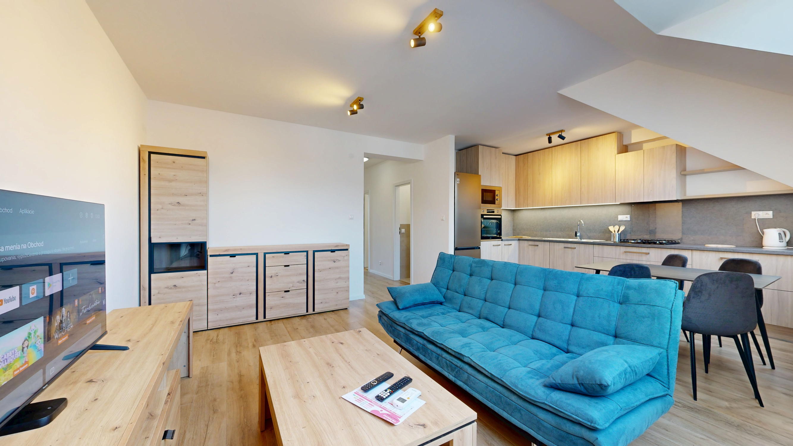 PRENÁJOM zariadený 2-izbový byt s parkovacím miestom