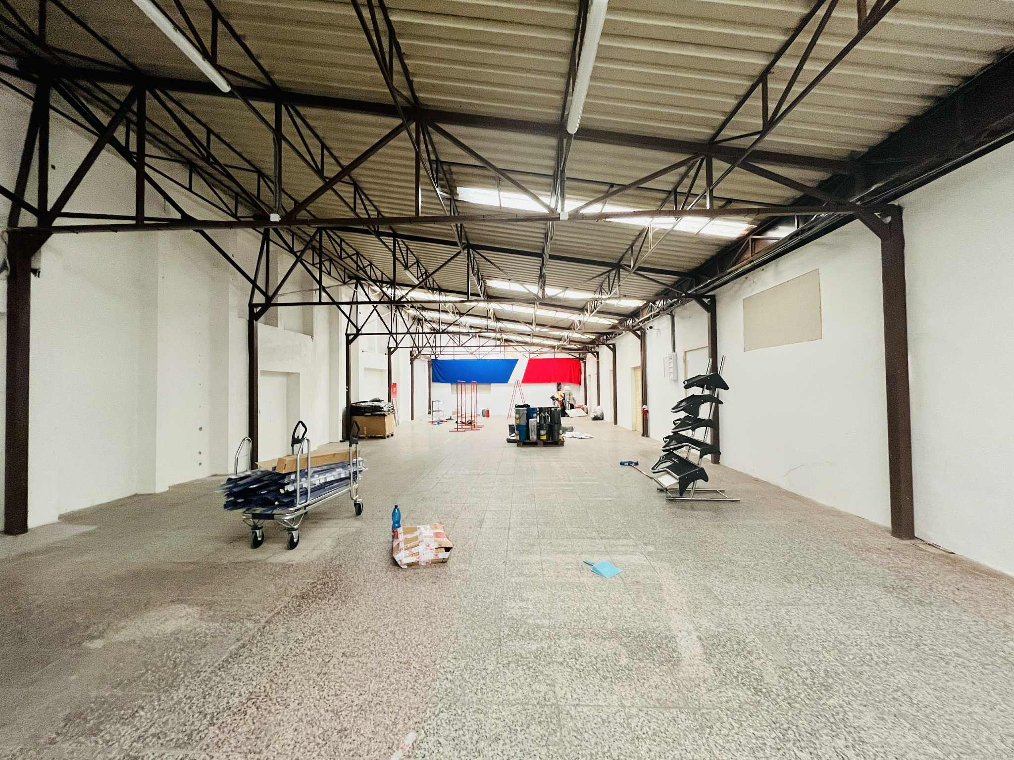 Na prenájom murovaný obchodno-skladový priestor s výmerou 408,60 m² v Senci
