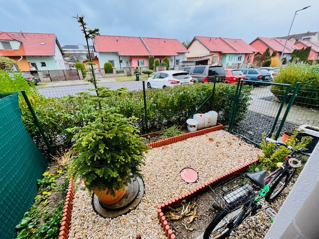 PET FRIENDLY - Prenájom väčší, 1-izbový byt vo výmere 37,89m2 v obci Zavar