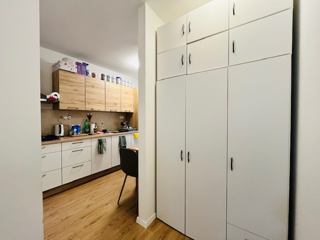 PET FRIENDLY - Prenájom väčší, 1-izbový byt vo výmere 37,89m2 v obci Zavar