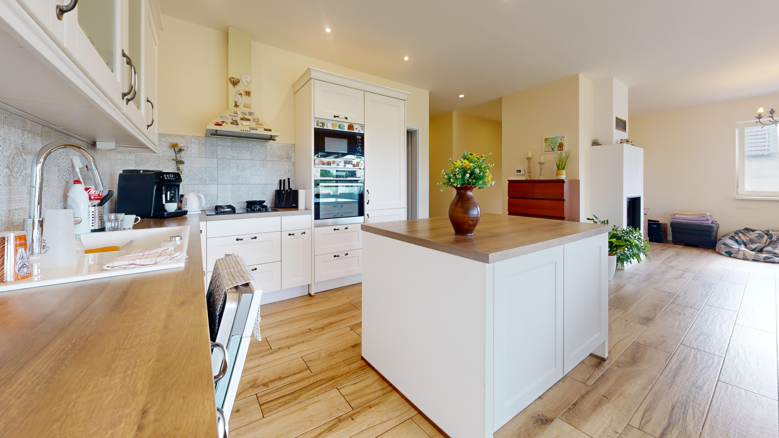 Na predaj priestranný rodinný dom v Slovenskej Novej Vsi.