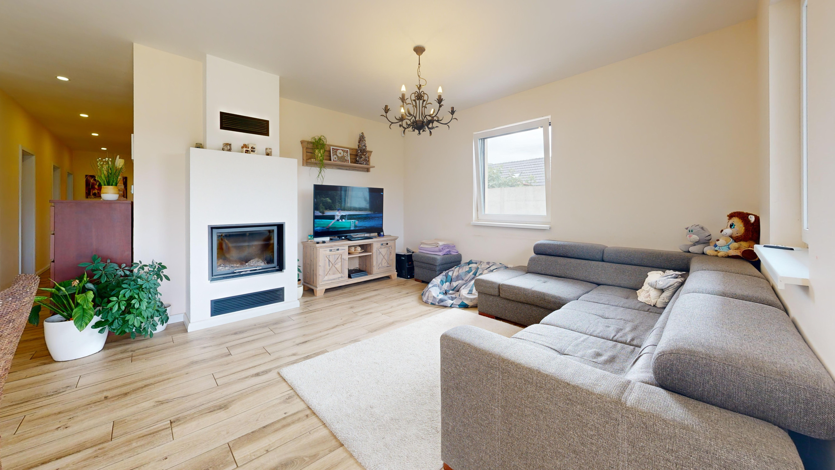 Na predaj priestranný rodinný dom v Slovenskej Novej Vsi.