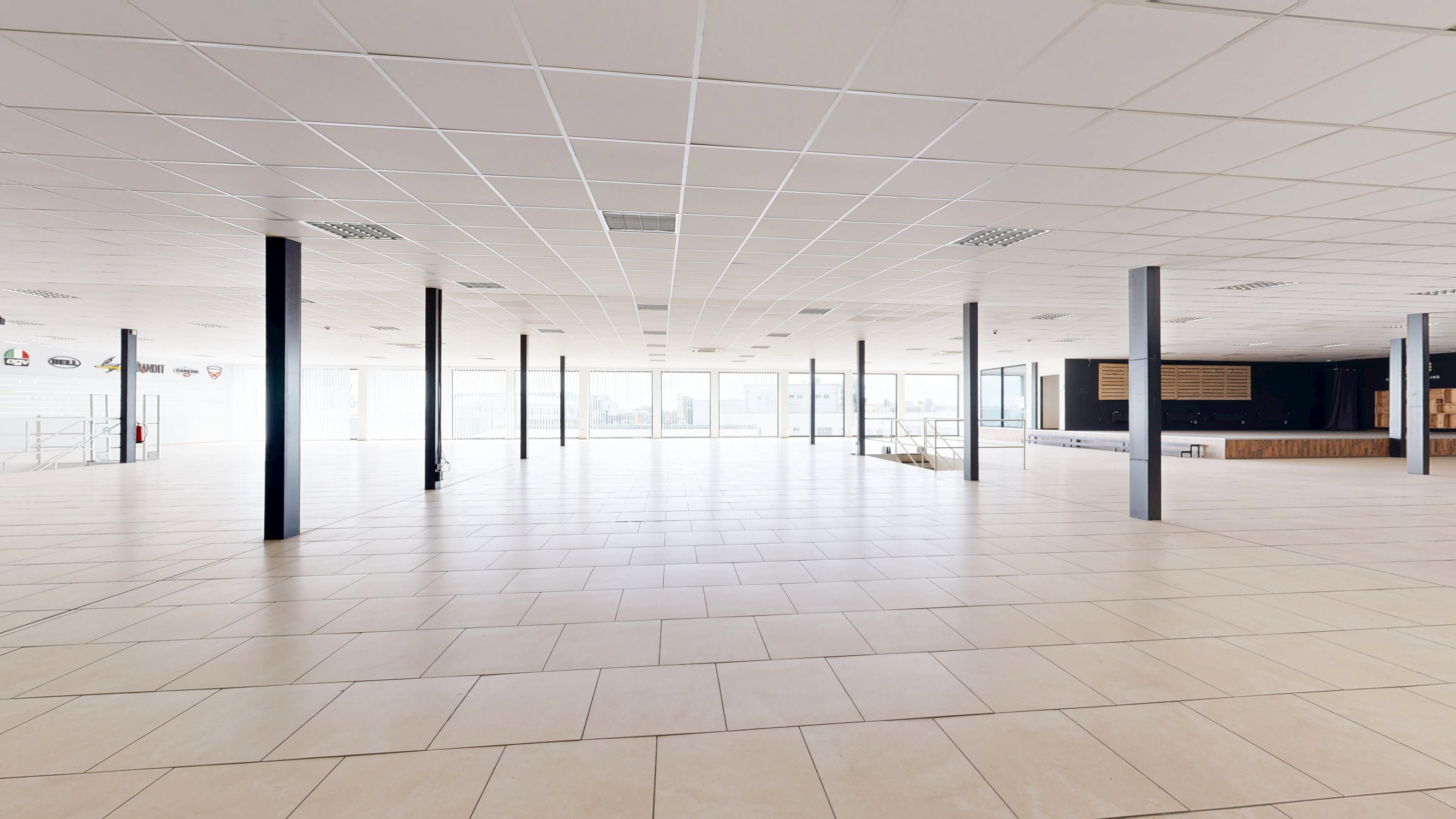 🏢 Na prenájom multifunkčné priestory – Trnava Nitrianska ul., prízemie + poschodie, 2 100 m²