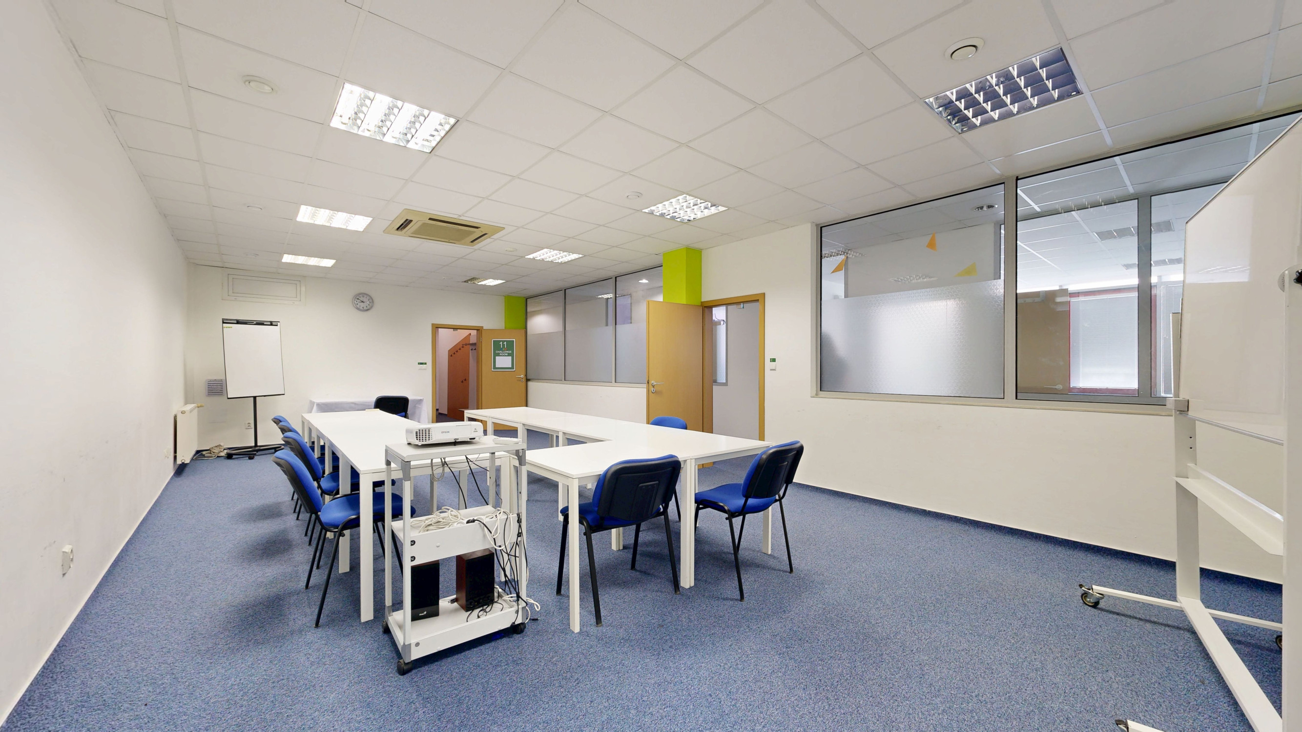 Flexibilné obchodné priestory v centre Trnavy – až 14 miestností ideálnych pre ordinácie, kancelárie či služby