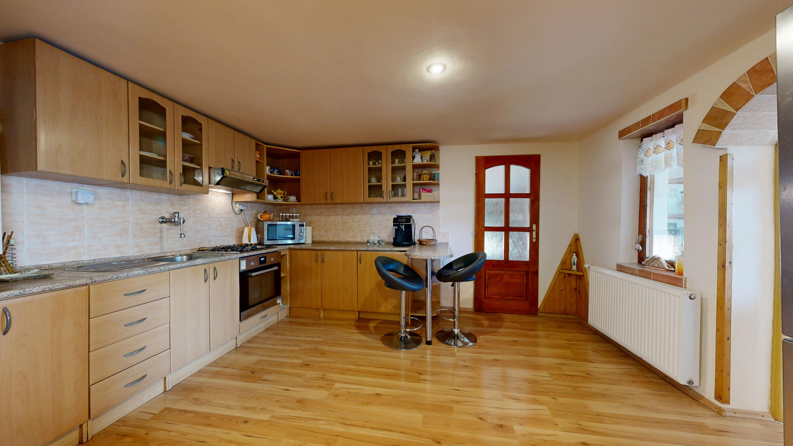 !!NA PREDAJ!! TEHLOVÝ RODINNÝ DOM V OBCI CÍFER