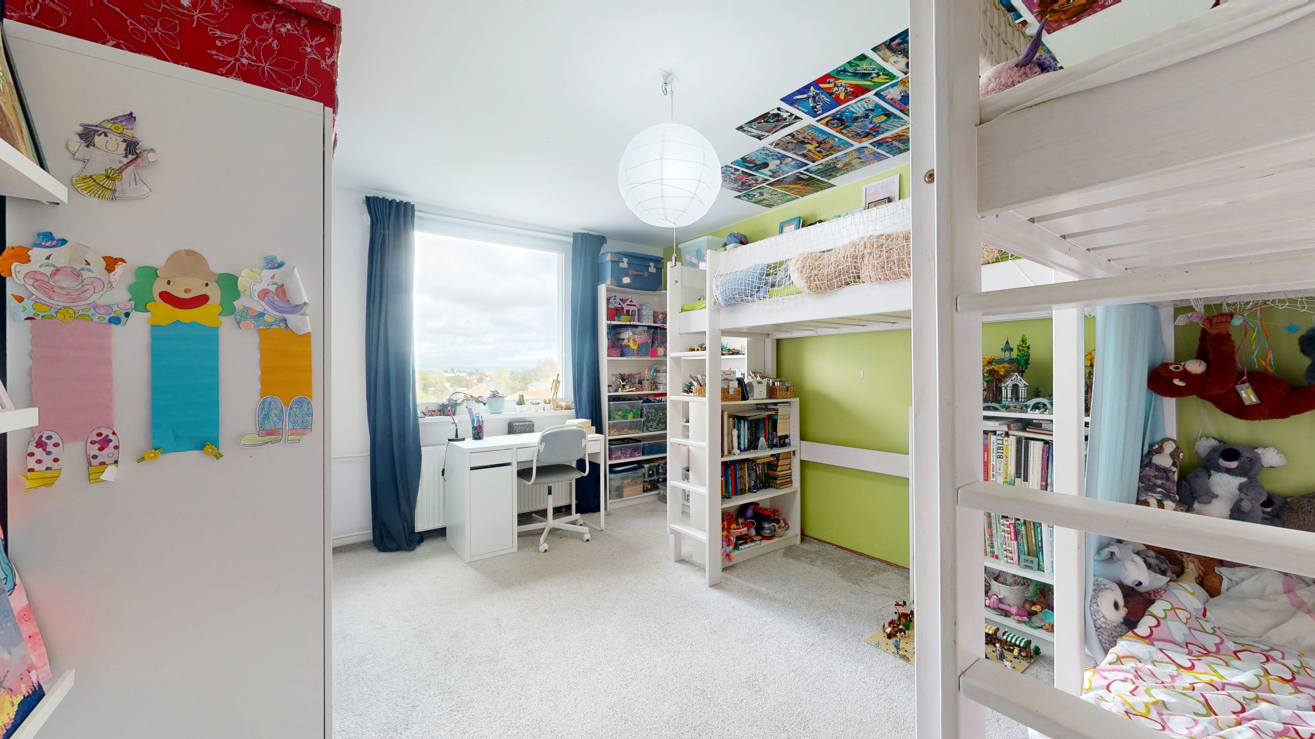 REZERVOVANÉ!Ponúkame na predaj priestranný 3-izbový byt s loggiou na sídlisku Hliny