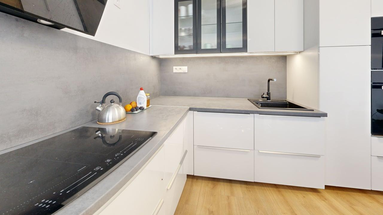 🏡 Na prenájom moderný 2-izbový byt v projekte PRÚDY Trnava