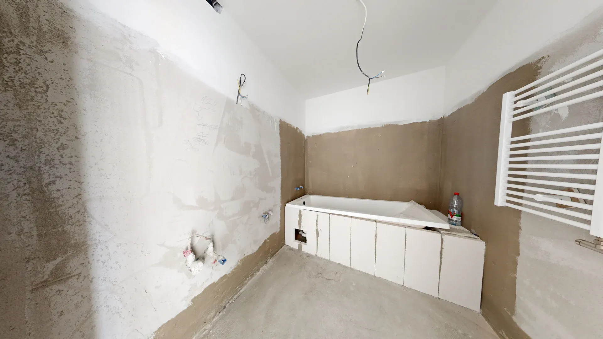 4i byt s 2 terasami a 2 parkovacími miestami