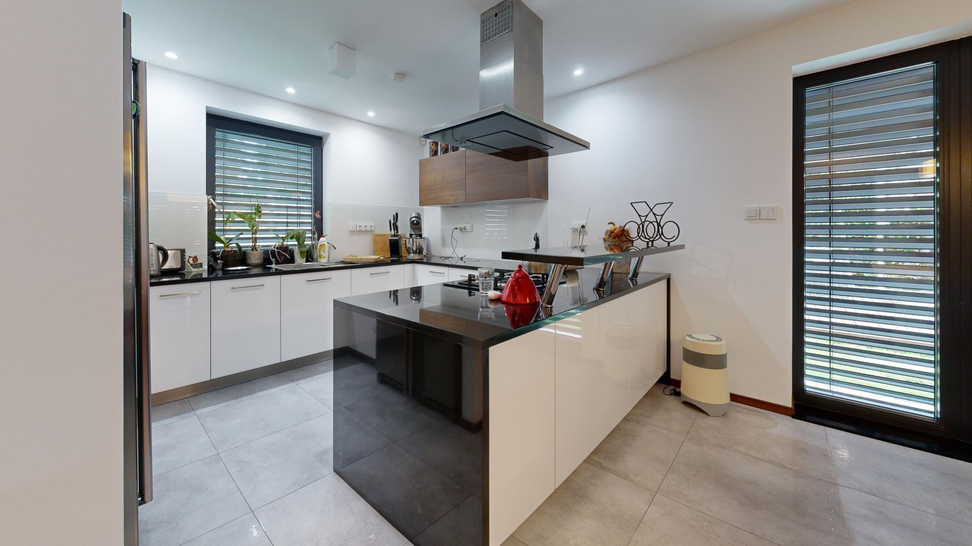 BÝVAJTE V NADŠTANDARTNOM DOME NA LUKRATÍVNOM MIESTE!