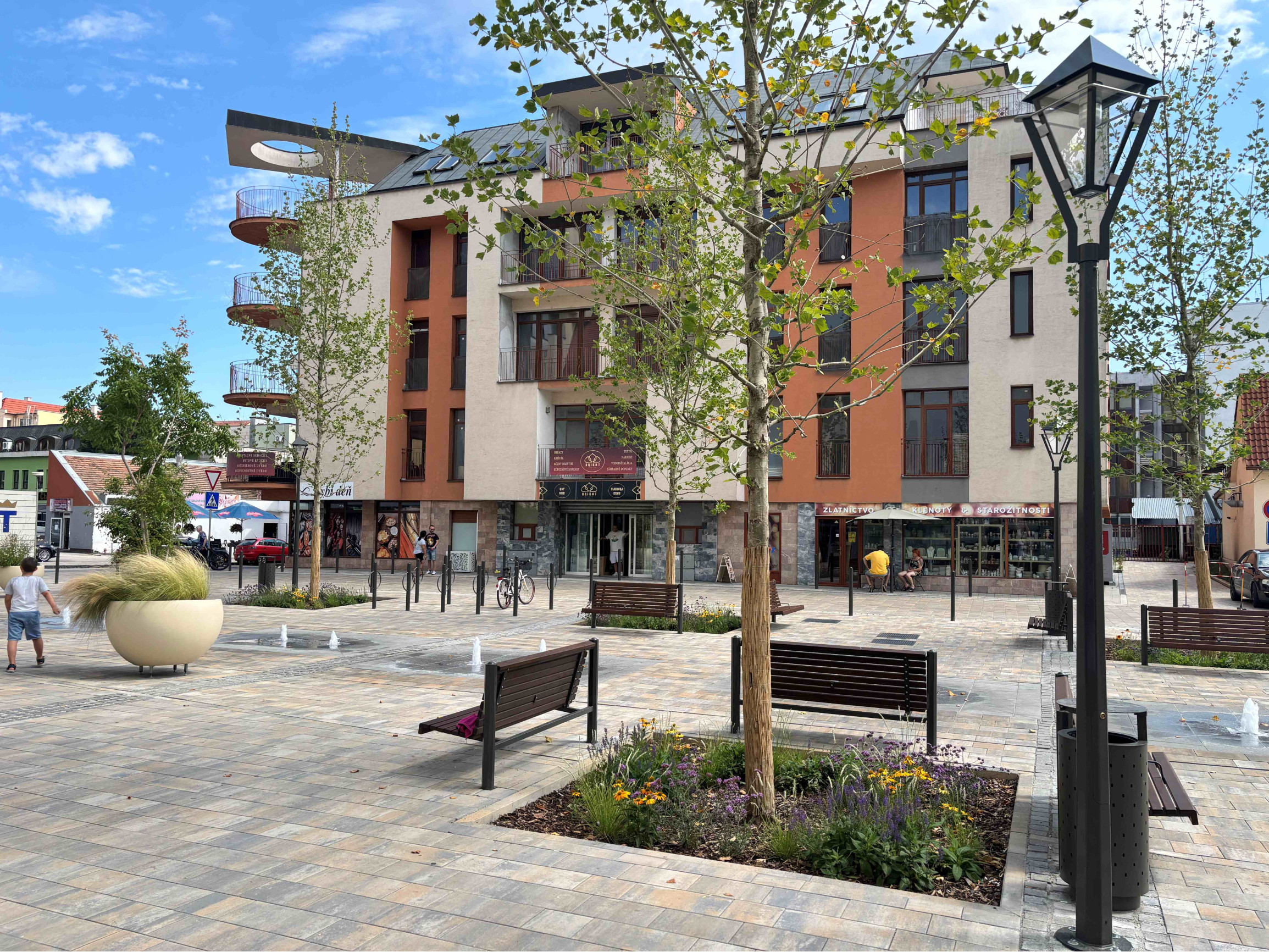 TOP lokalita! Exkluzívny priestor pre bývanie aj biznis o výmere 258 m² v centre mesta