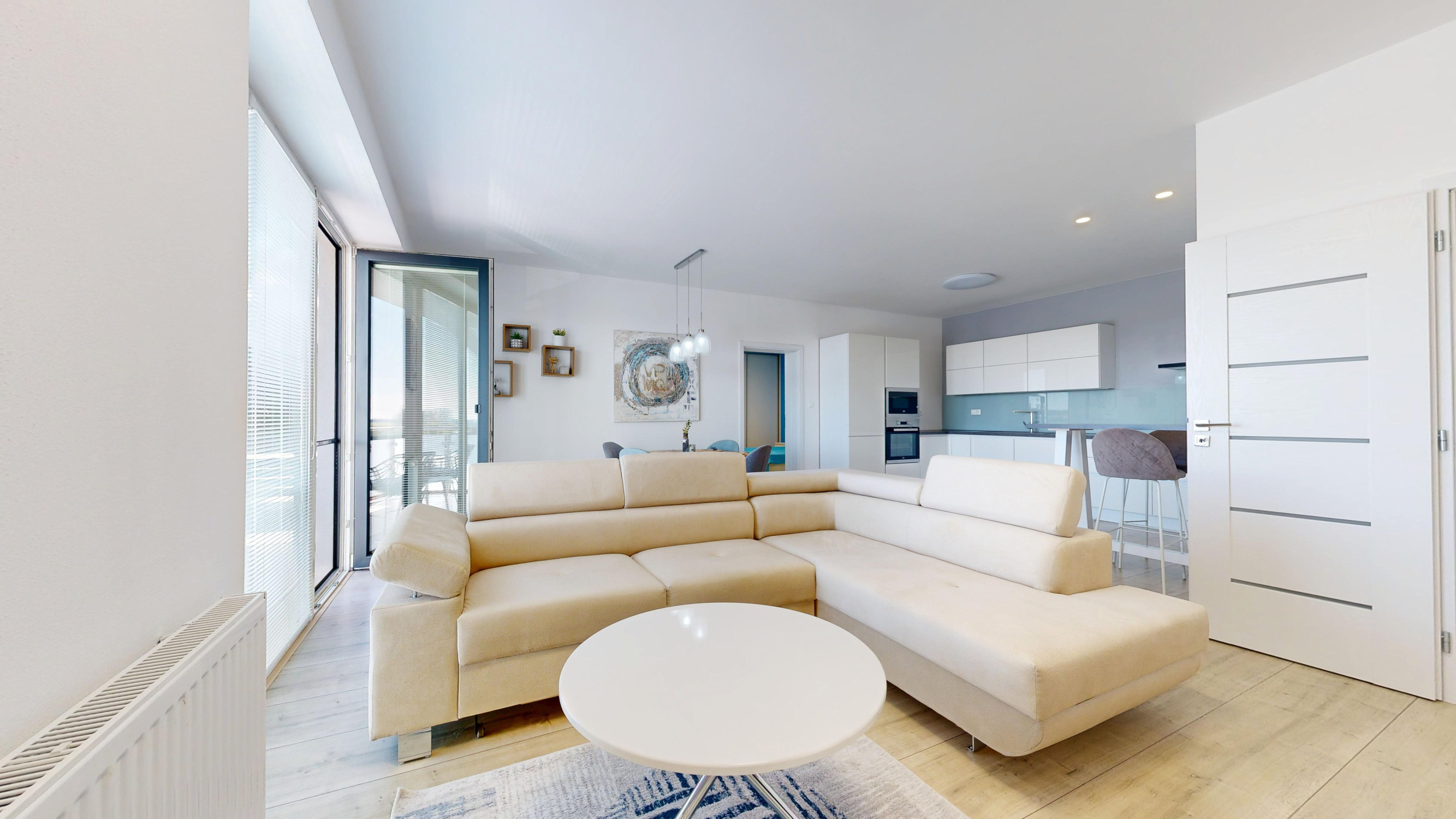 Na prenájom: Priestranný a svetlý 2-izbový byt s loggiou – Bohdanovce nad Trnavou