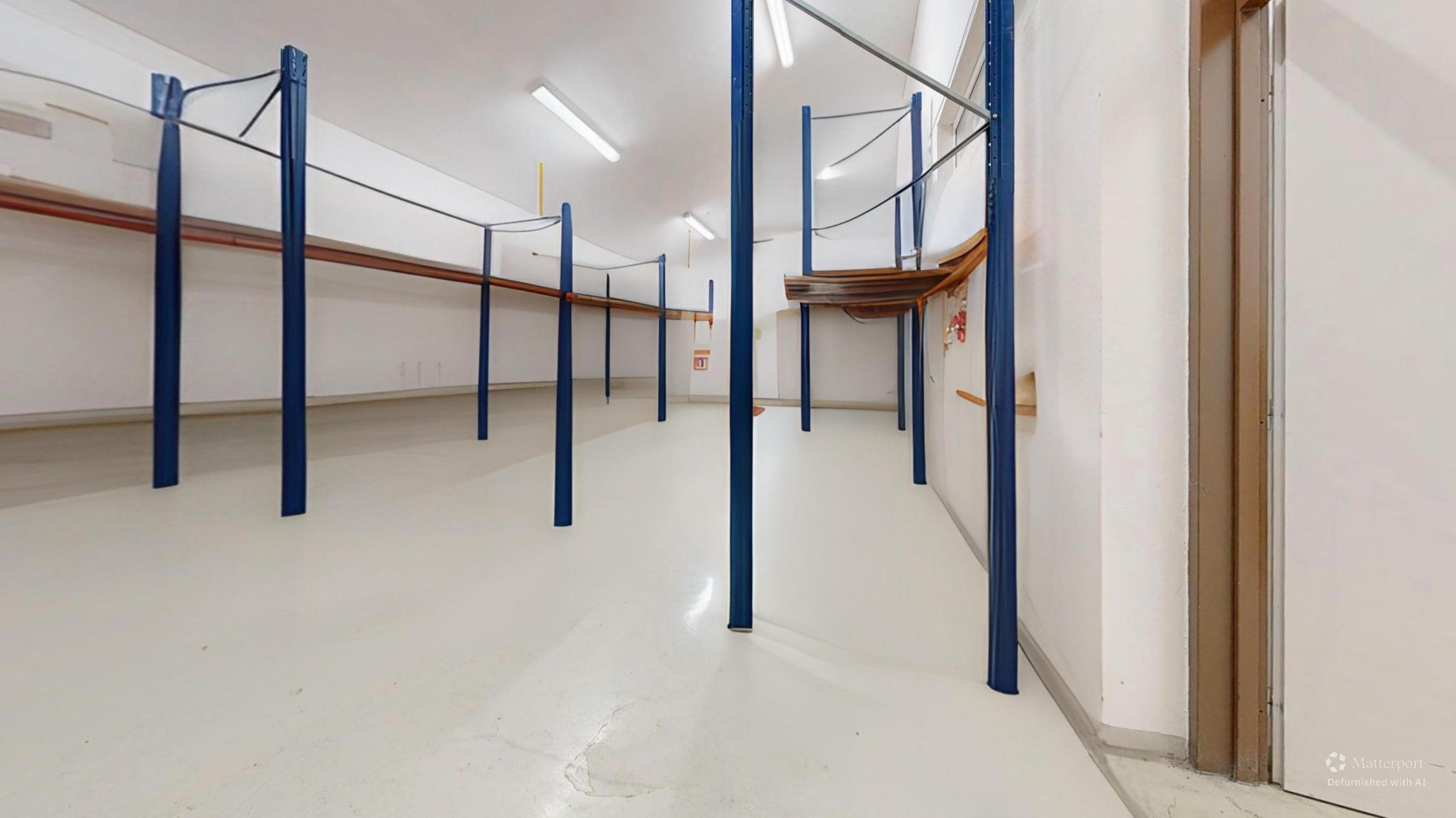 Na predaj: Multifunkčný komerčný objekt – Radošovce