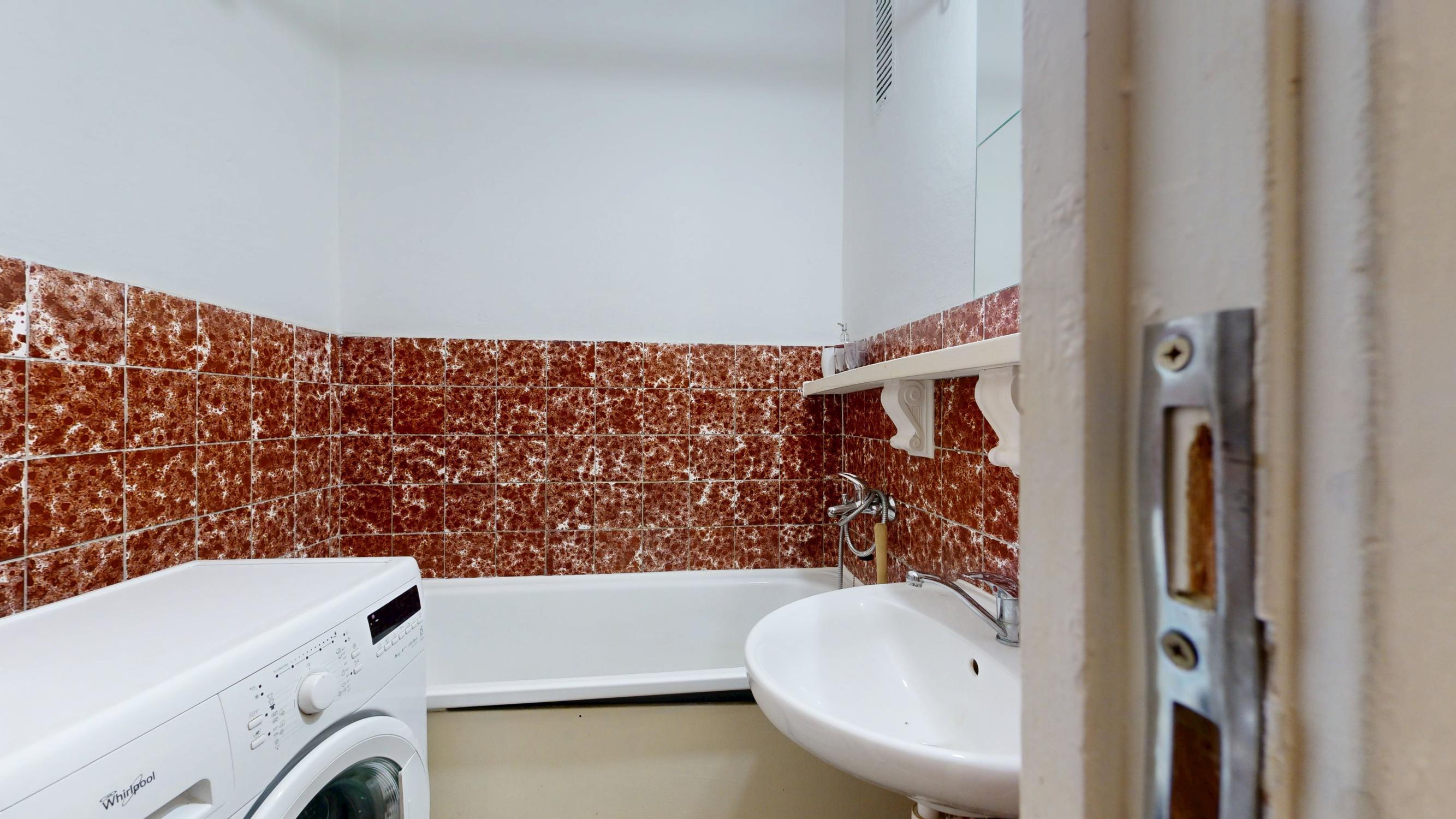 Skvelá investičná príležitosť-1izb byt - BA Dúbravka