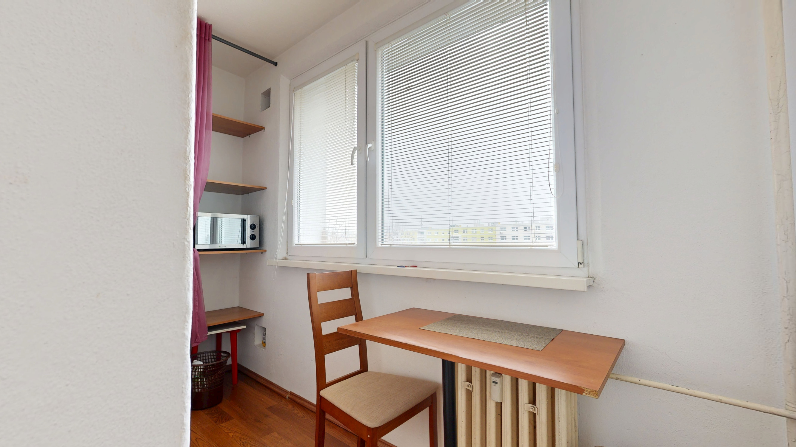 Skvelá investičná príležitosť-1izb byt - BA Dúbravka