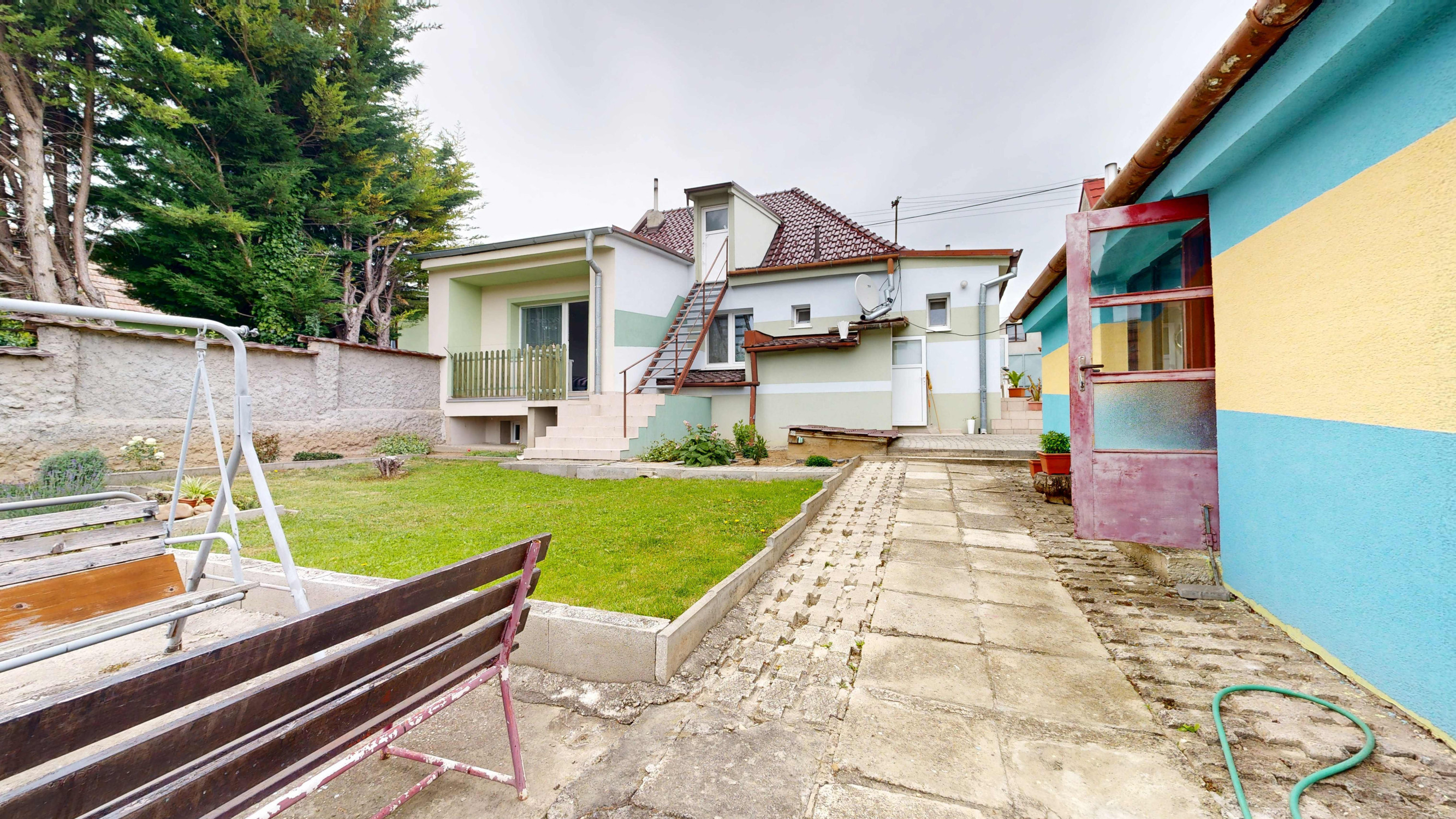 3-izbový rodinný dom s veľkým pozemkom 1454 m²