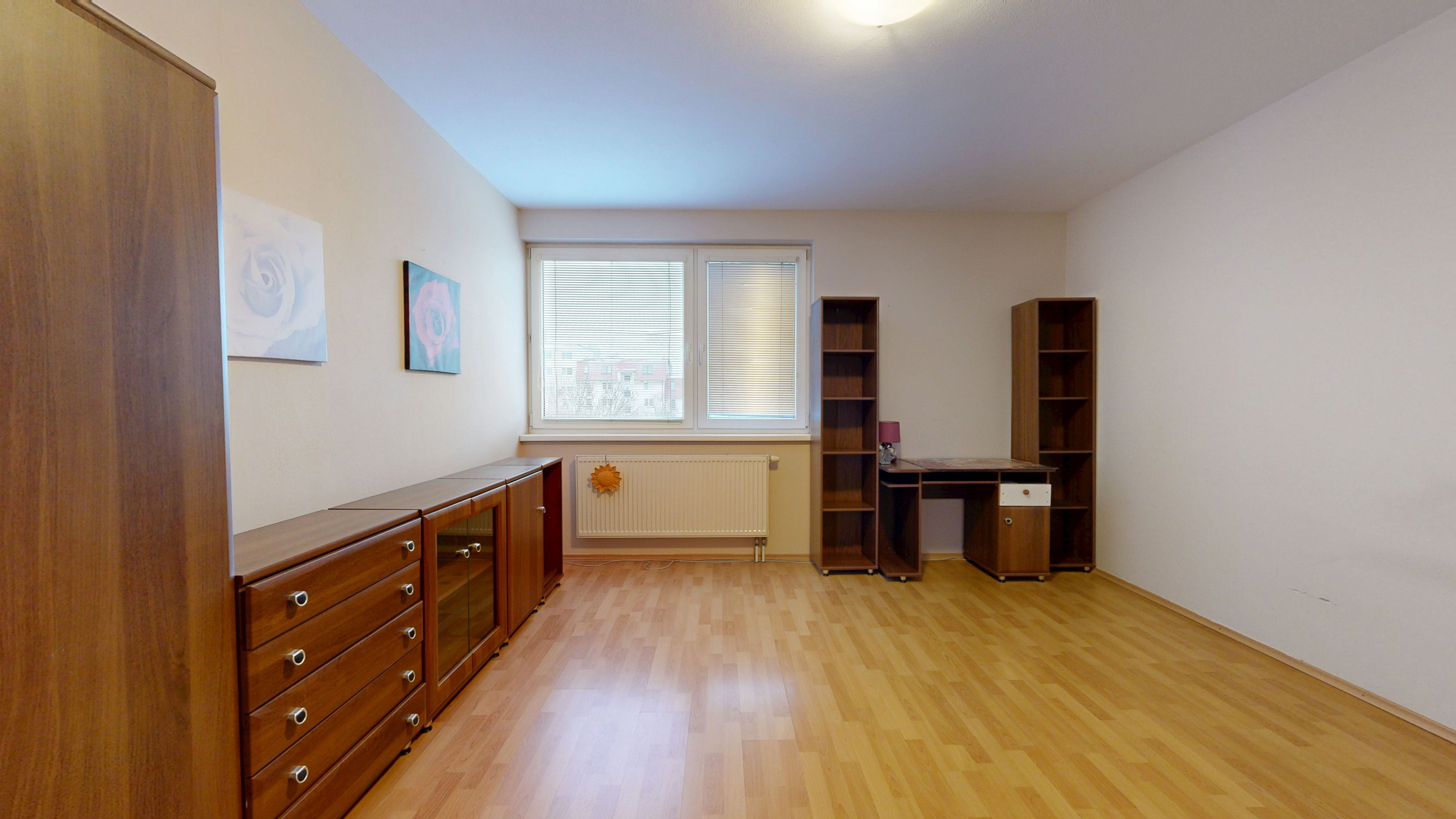 Na prenájom: Priestranný 3-izbový byt s balkónom, 99 m²