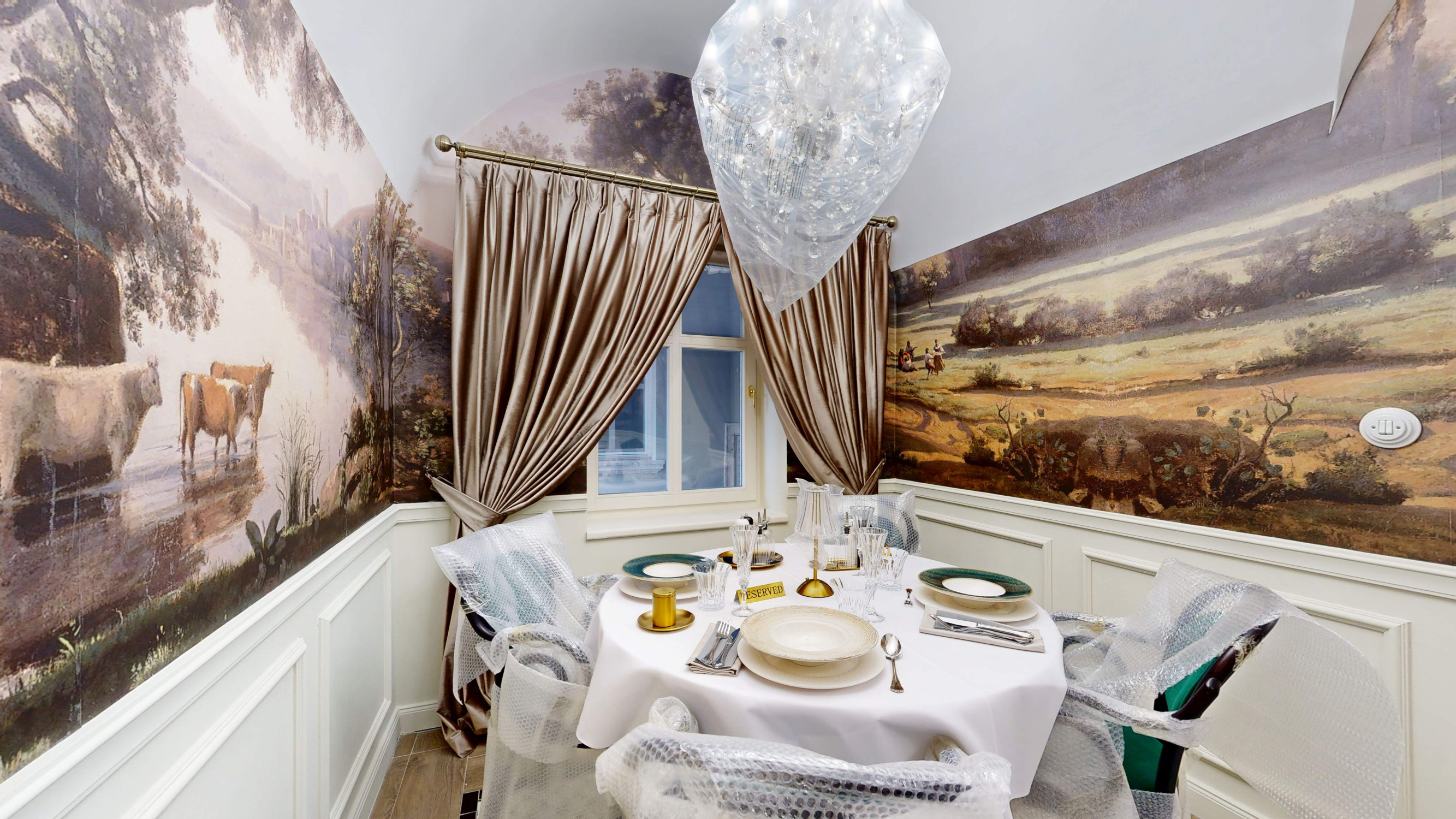 EXKLUZÍVNY PRENÁJOM REŠTAURÁCIE – HISTORICKÉ PRIESTORY S CHARAKTEROM