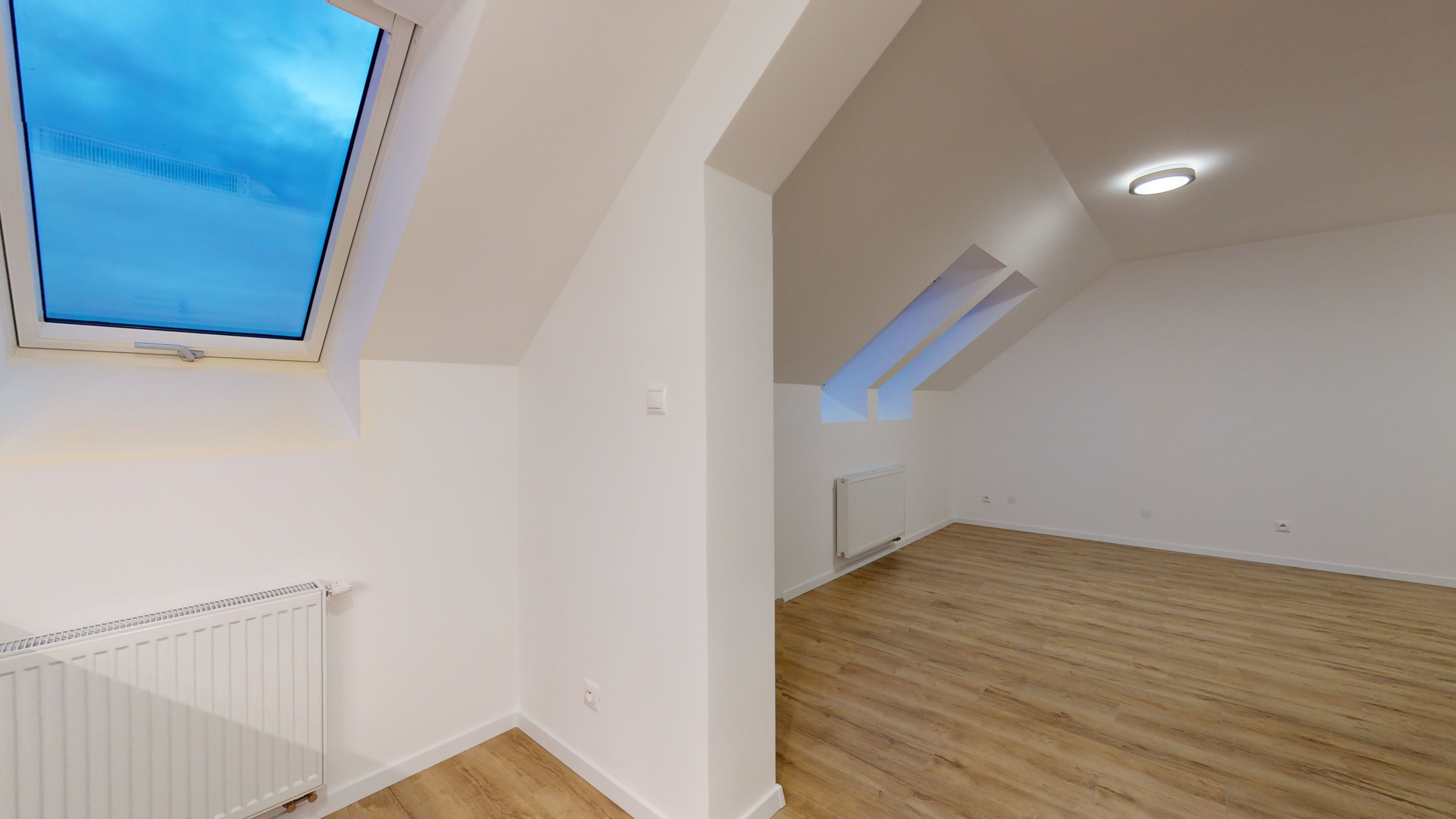 PRENÁJOM zariadený 1-izbový byt s parkovacím miestom